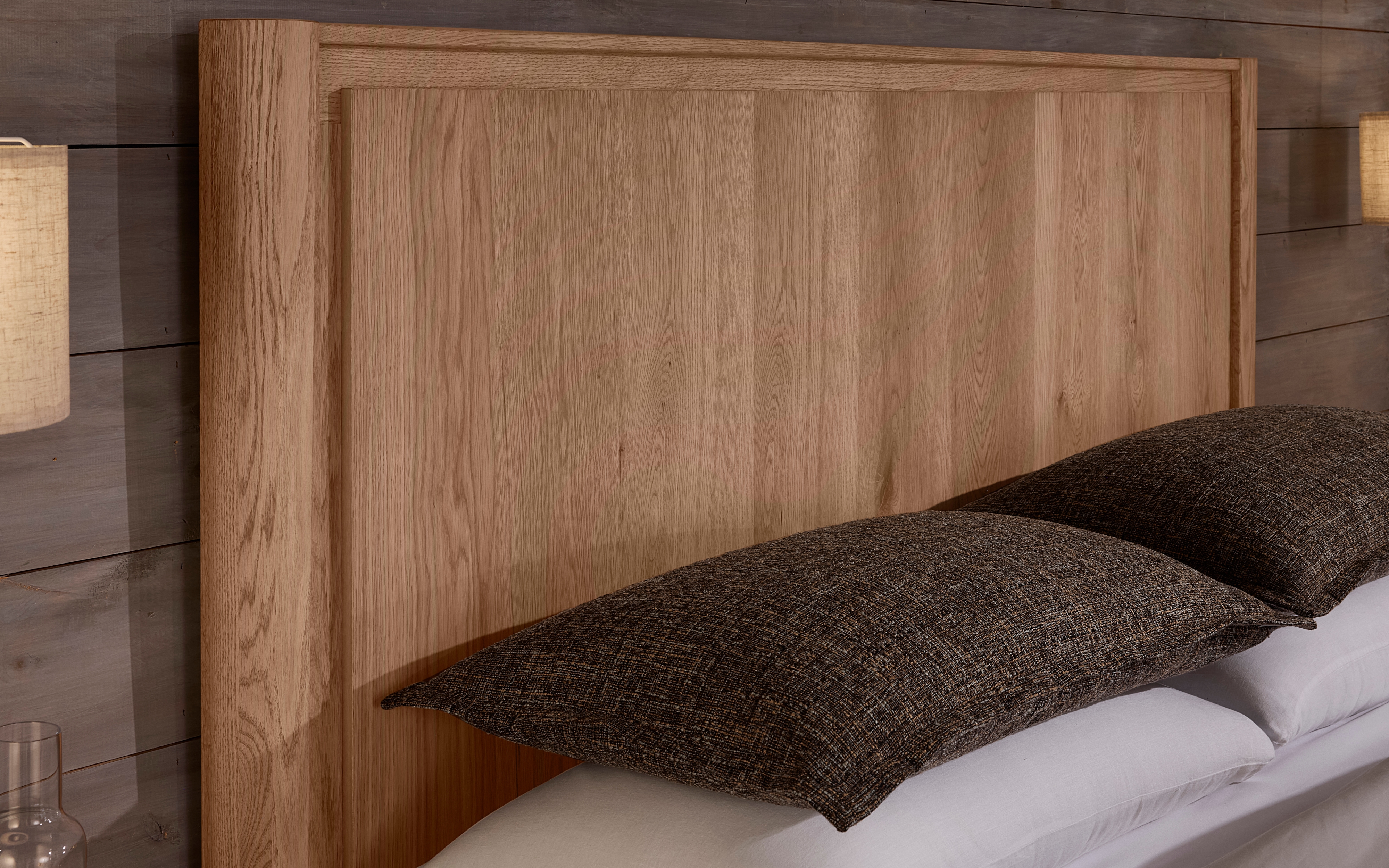 Vaughan-Bassett Lodge & Loft King Poster Storage Bed