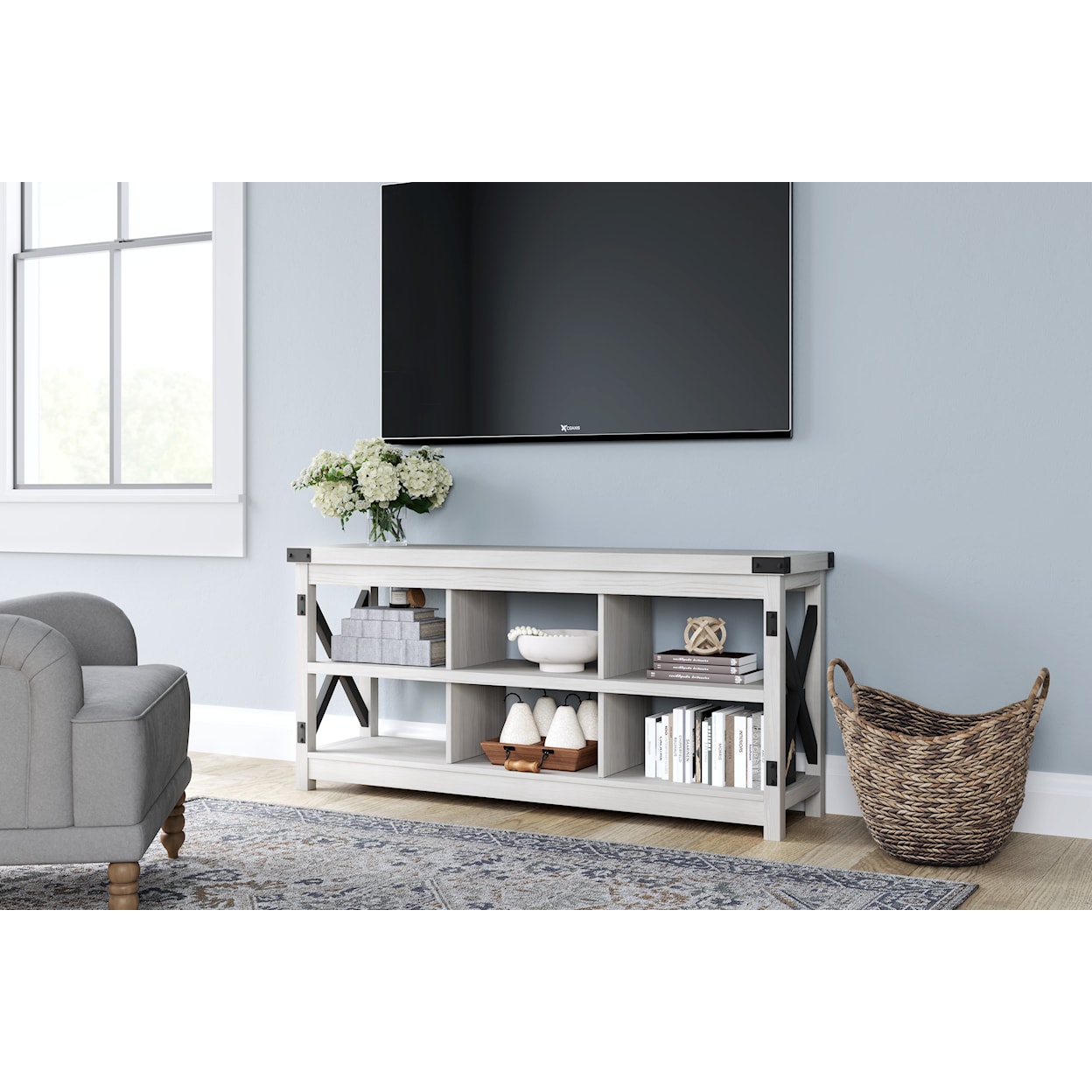 Ashley Signature Design Bayflynn TV Stand