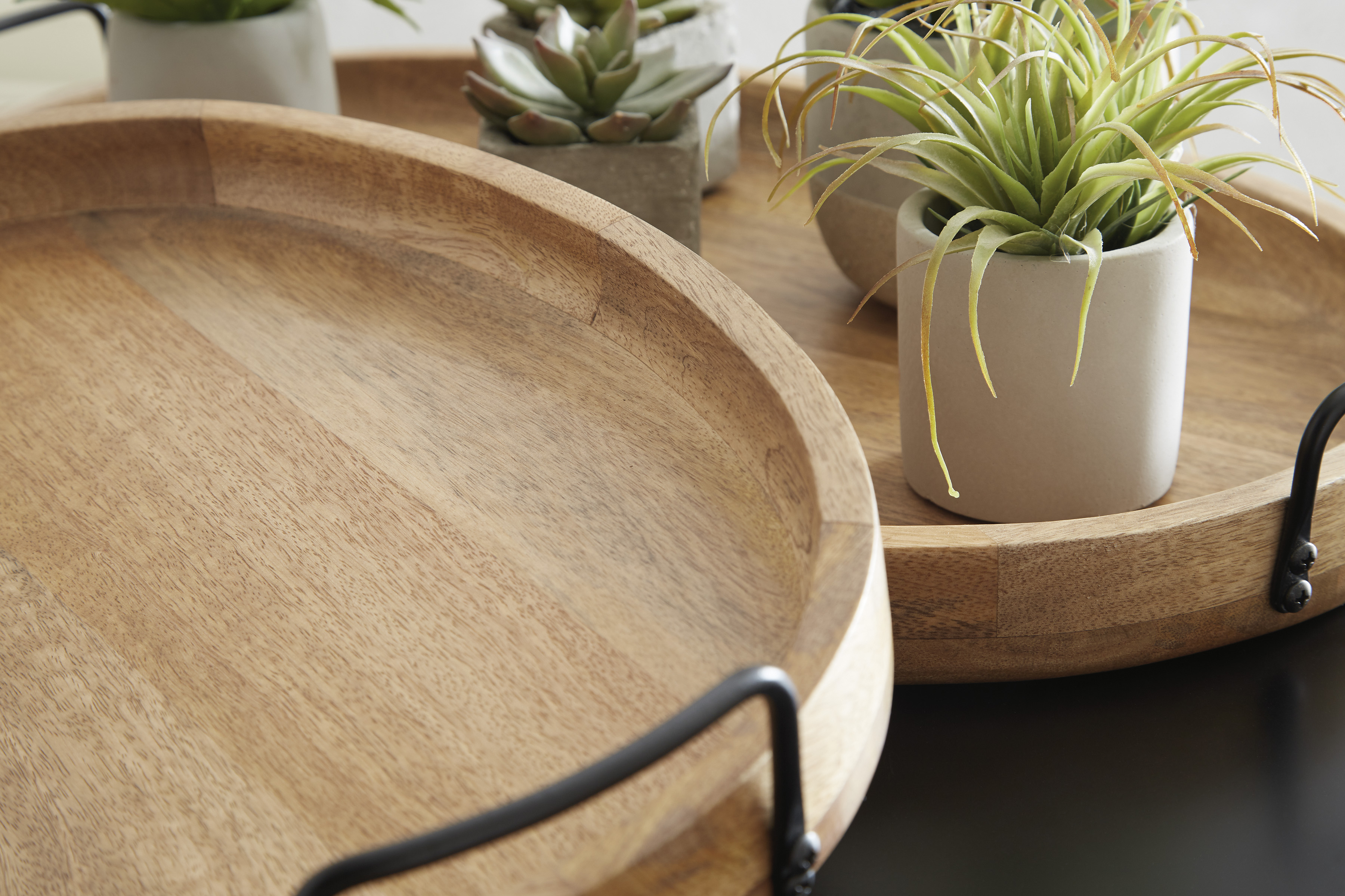 Signature Design by Ashley Jocelyne Tray Set