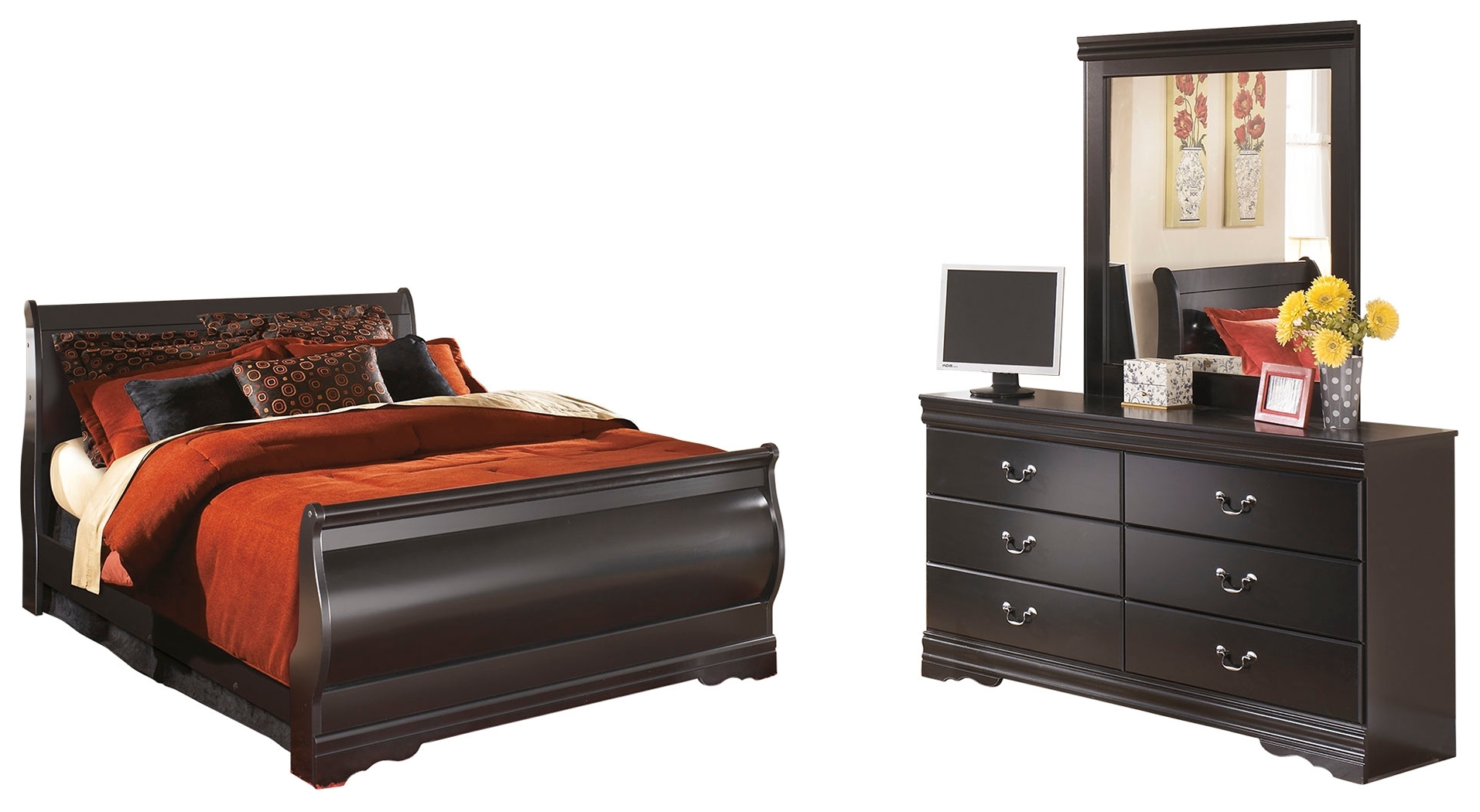 Queen Sleigh Bed With Dresser And Mirror