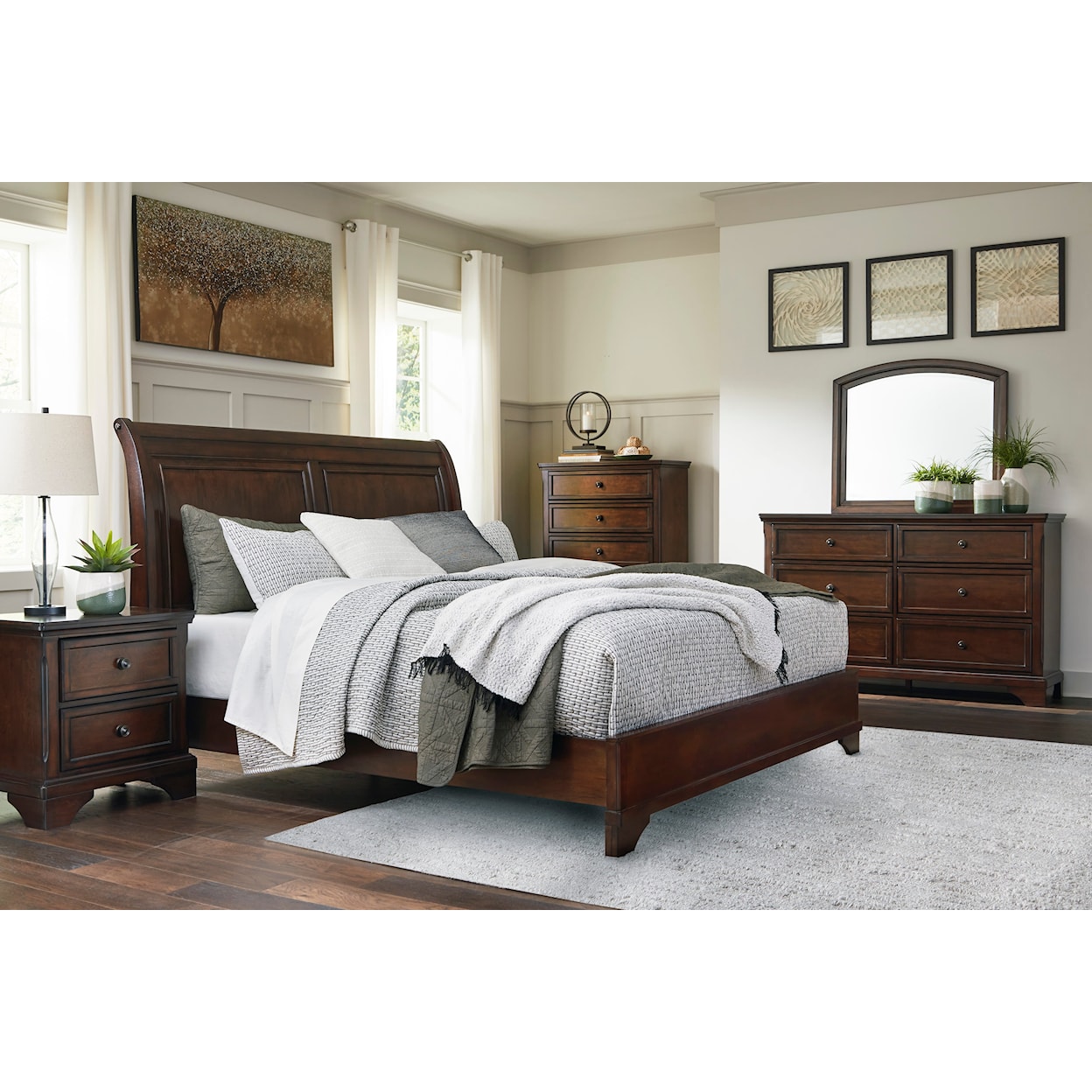 Signature Design by Ashley Furniture Brookbauer Queen Sleigh Bed