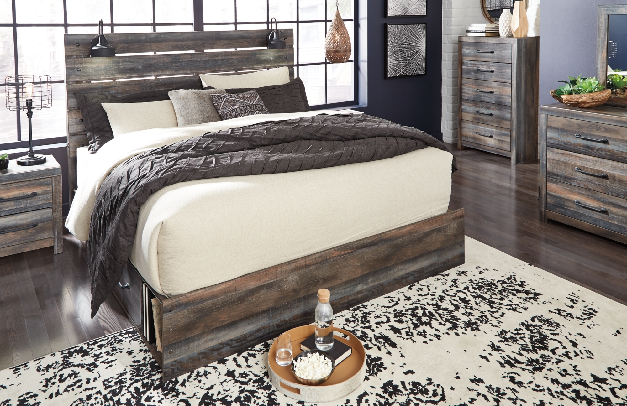 Signature Design by Ashley Drystan King Panel Bed With 4 Storage Drawers