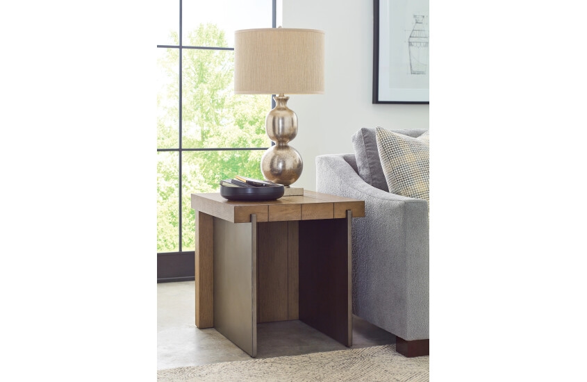 Hammary hidden treasures End Table