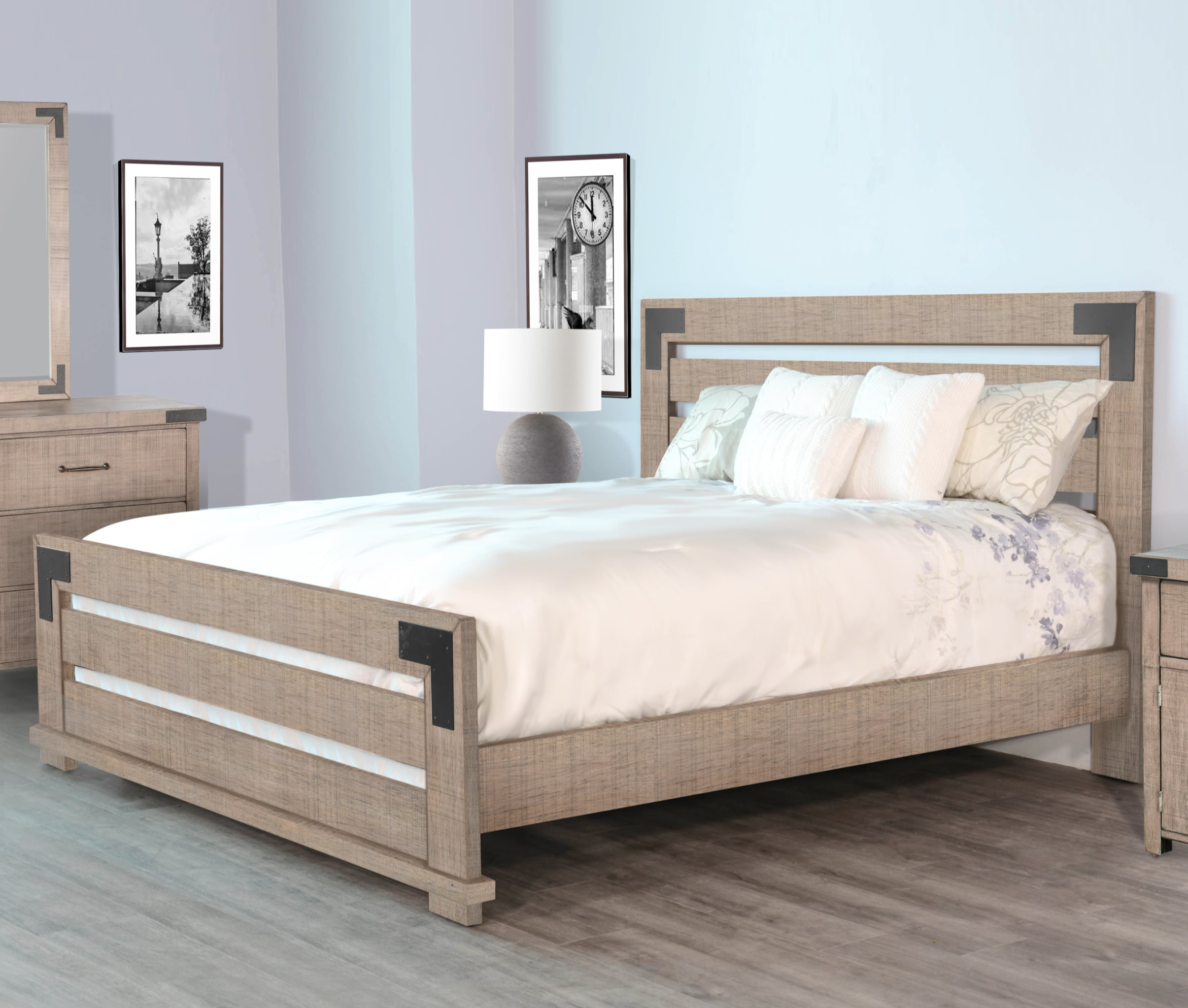 Queen Bed
