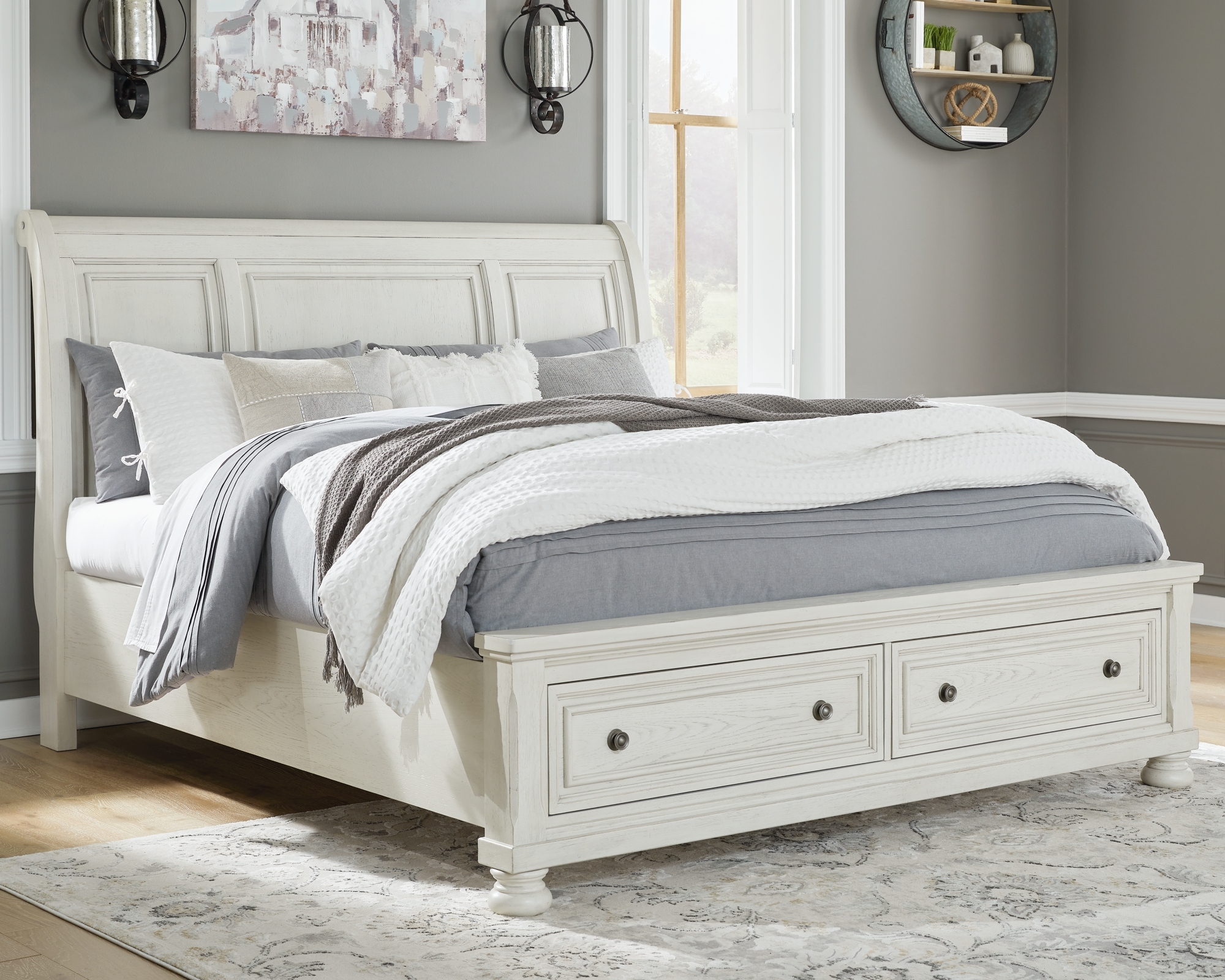 Queen Sleigh Bed