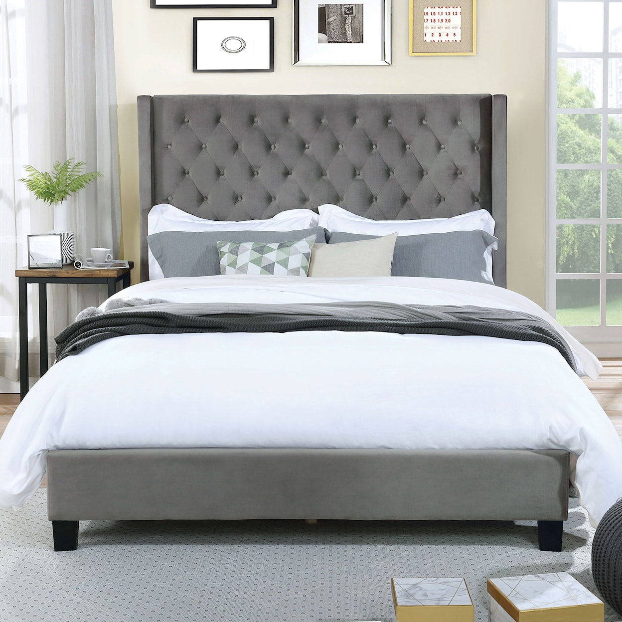 Furniture of America Ryleigh Queen Bed