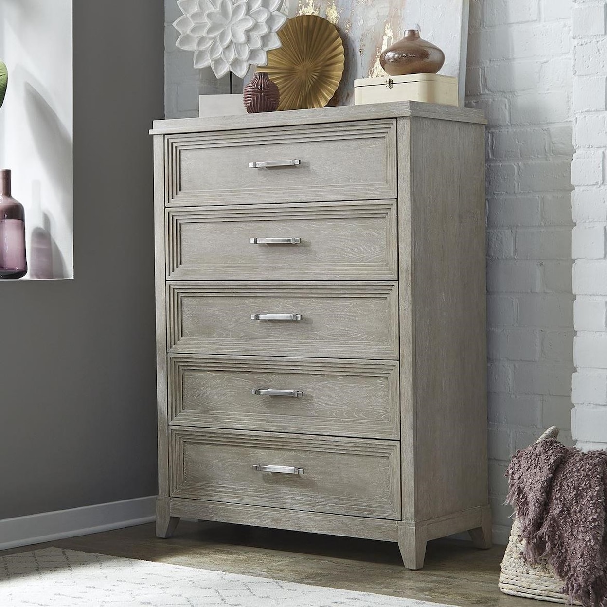 Libby Belmar 5-Drawer Chest