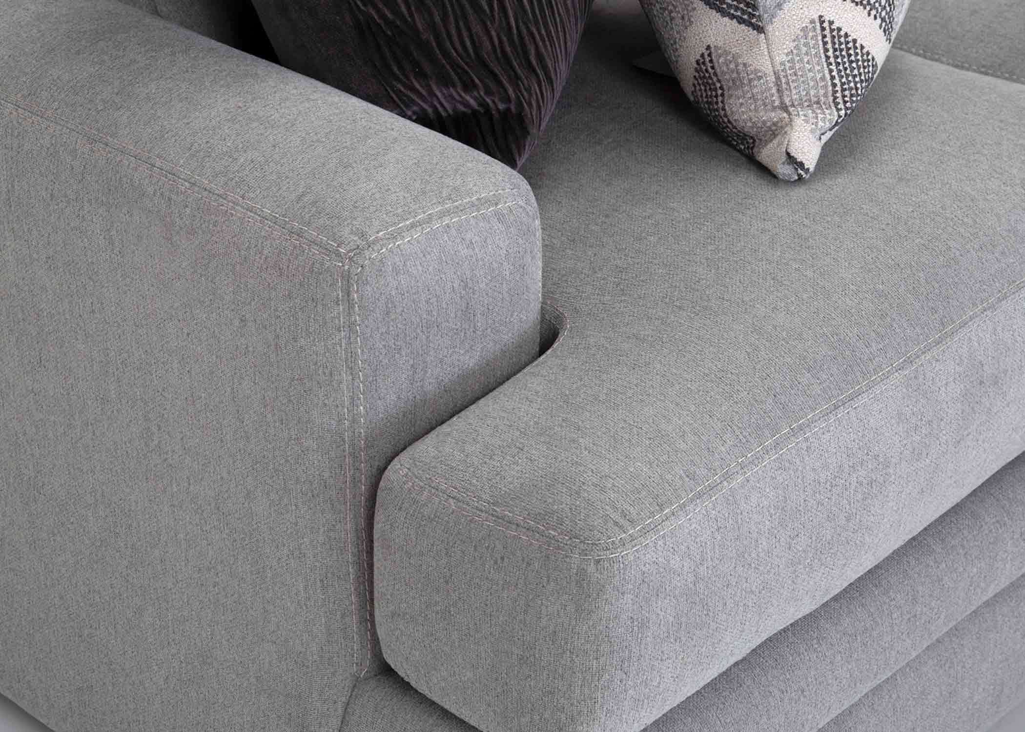 Franklin 960 Cleo Sofa with Reversible Chaise