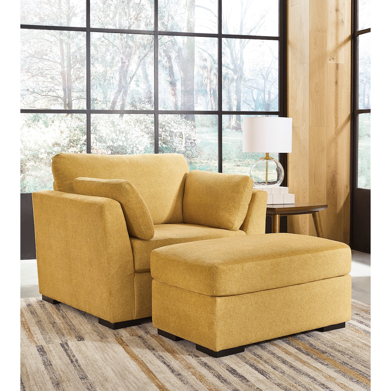 Signature Design Keerwick Oversized Chair and Ottoman