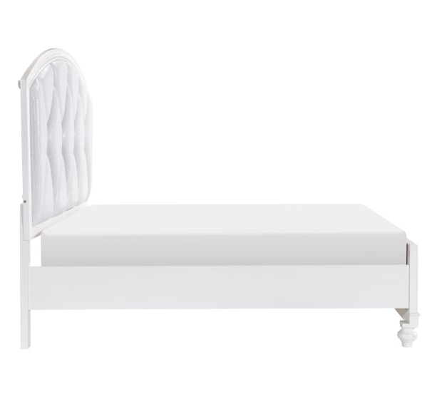 Queen Platform Bed with Footboard Storage