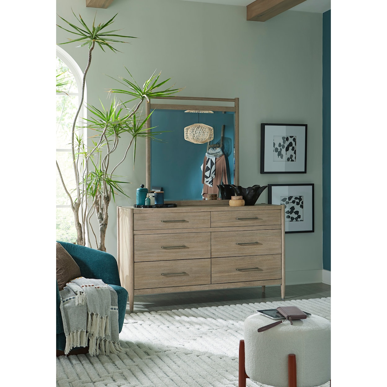 Aspenhome Shiloh 6-Drawer Dresser