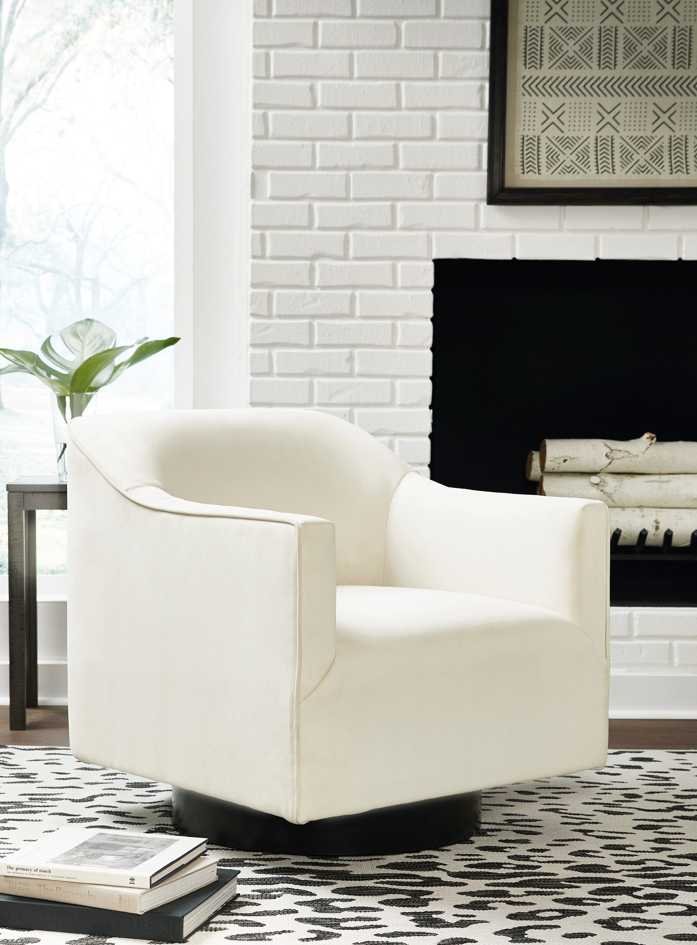 Swivel Accent Chair