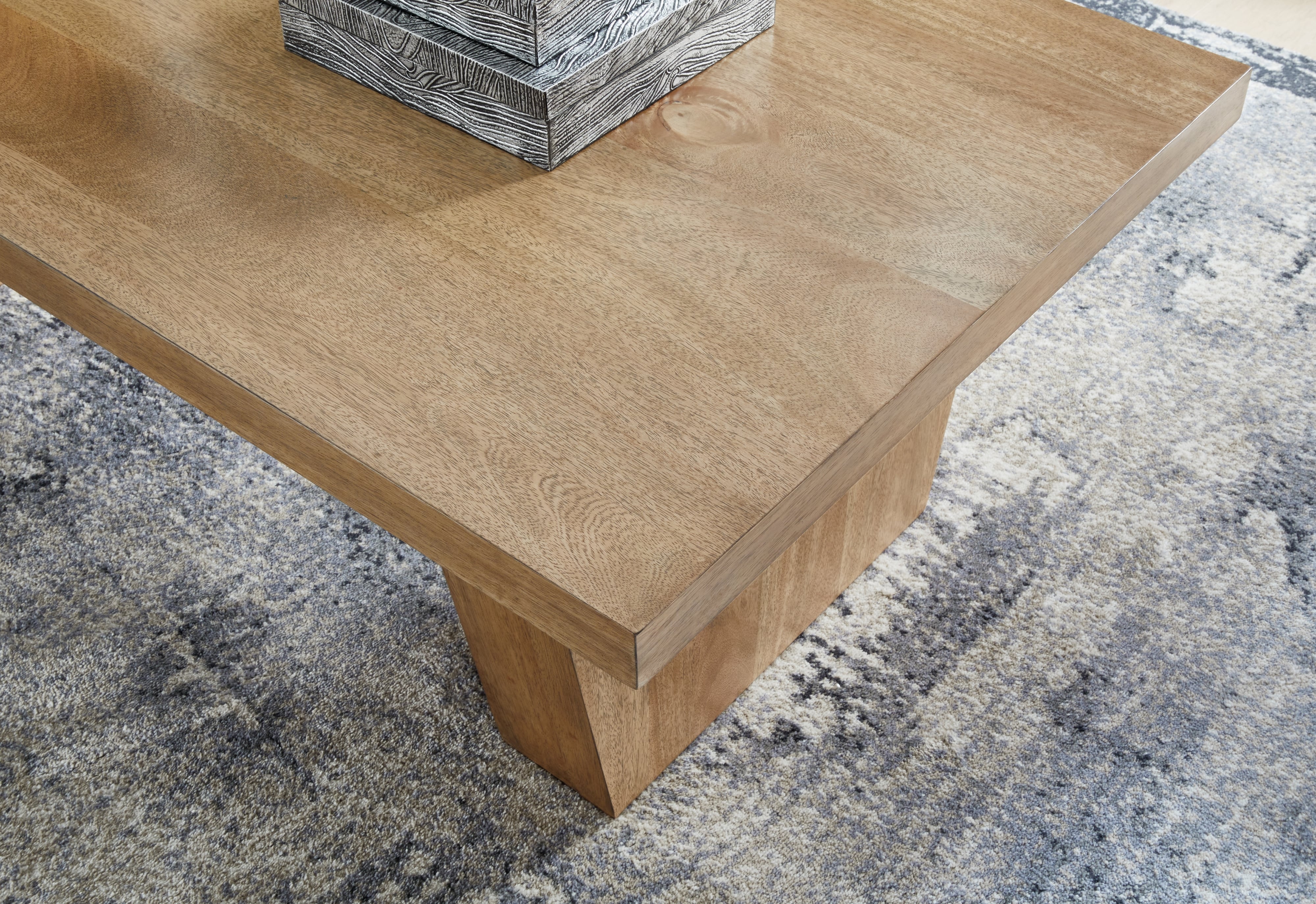 Signature Design by Ashley Kristiland Rectangular Coffee Table