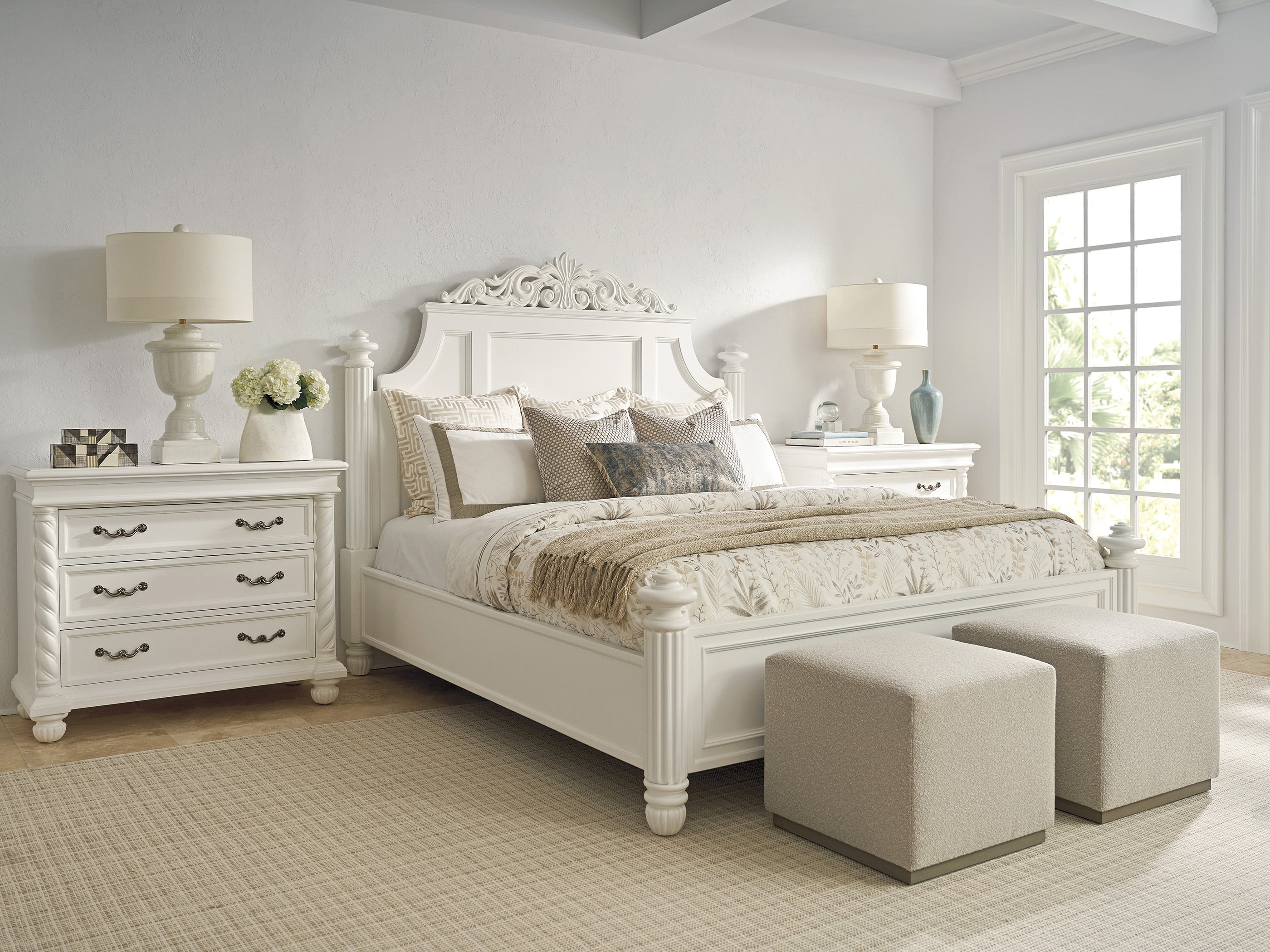 Barclay Butera Villa Blanca Santorini Panel Bed 6/6 King