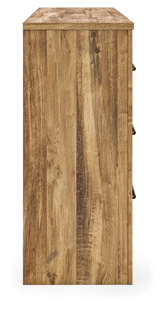 Signature Design by Ashley Maystonna Six Drawer Dresser