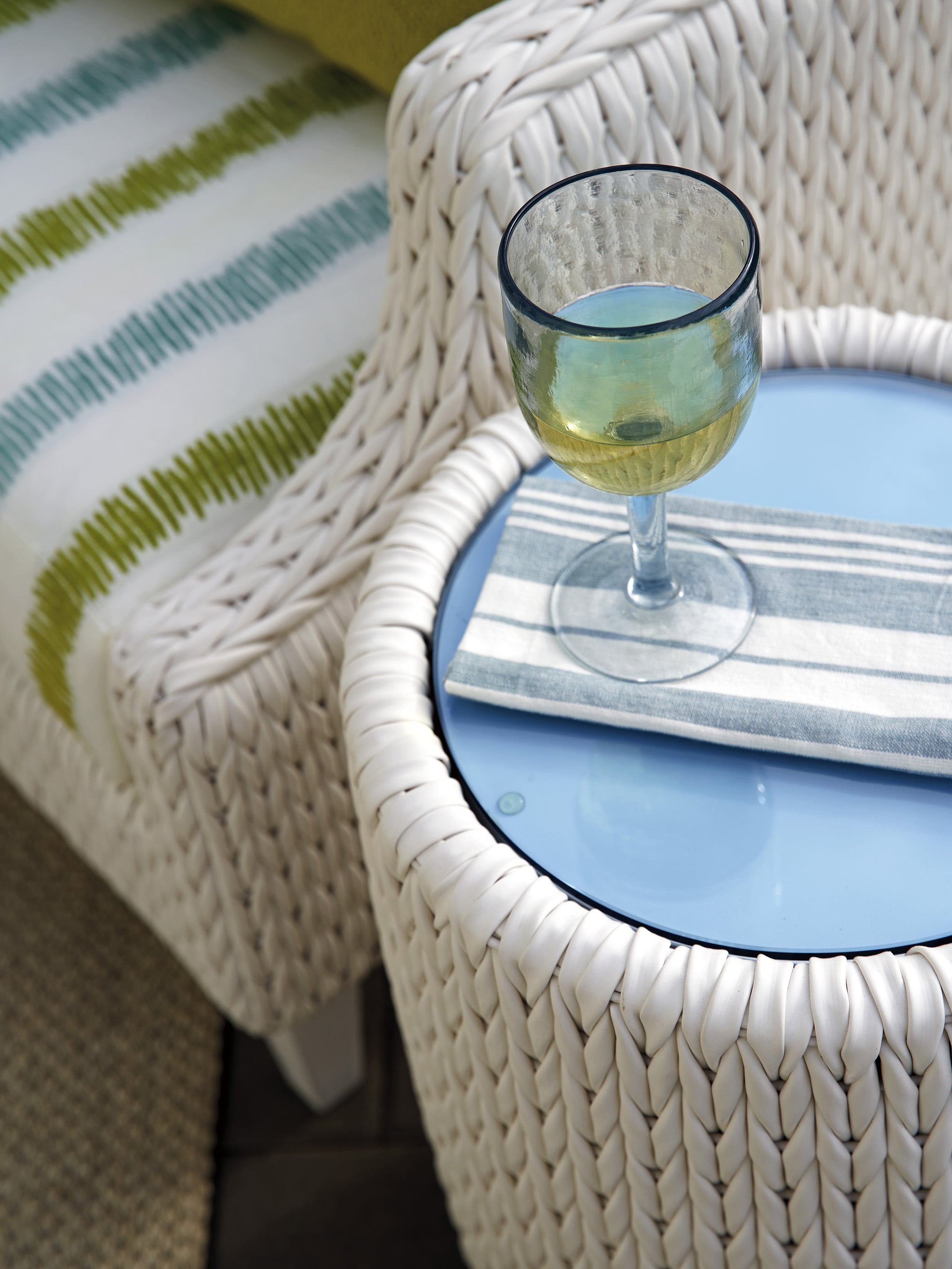 Tommy Bahama Outdoor Living Ocean Breeze Promenade Outdoor Accent Table