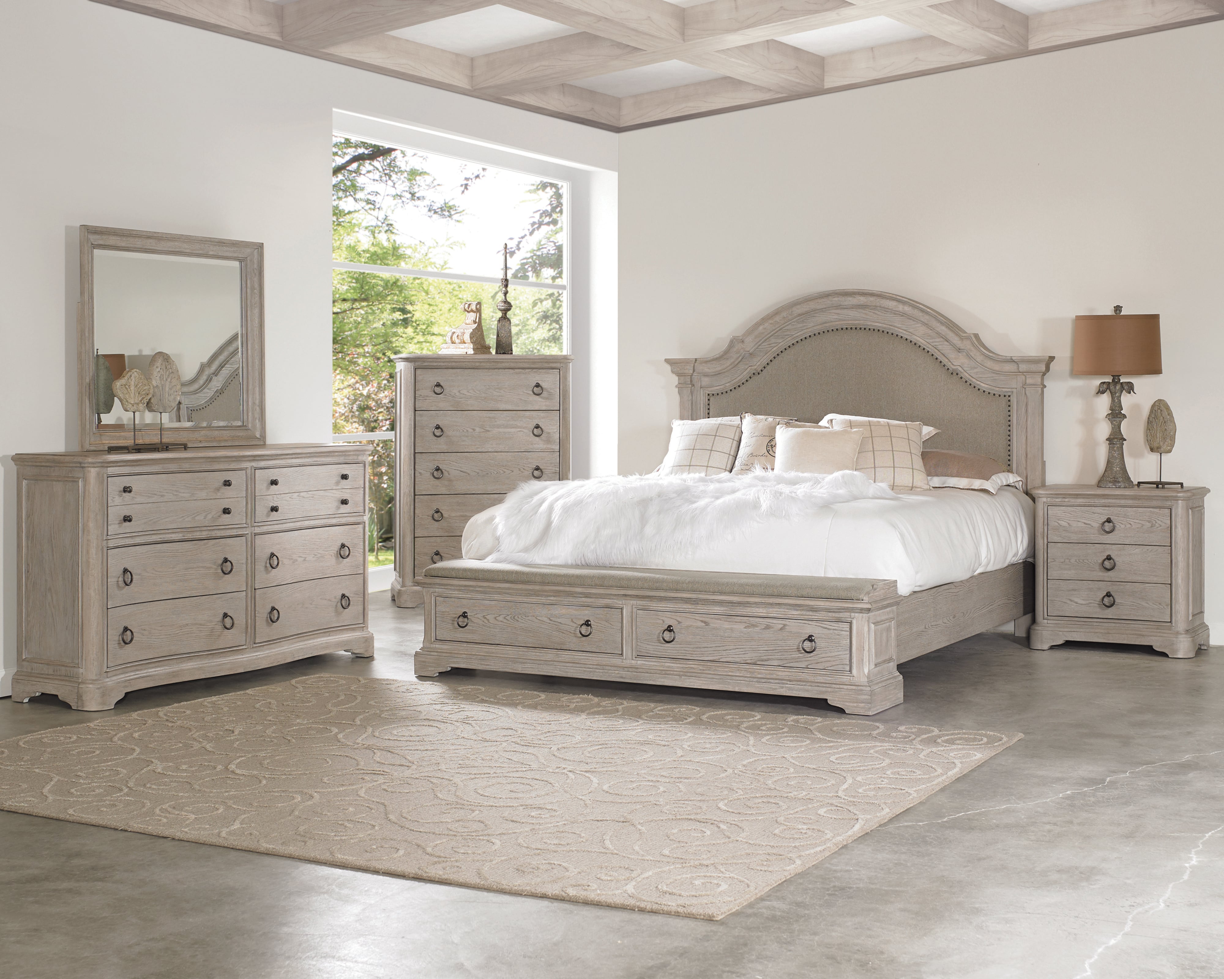 Riverside Furniture Anniston 47569x1+47561x1+47565x1+47574x1+47572x1