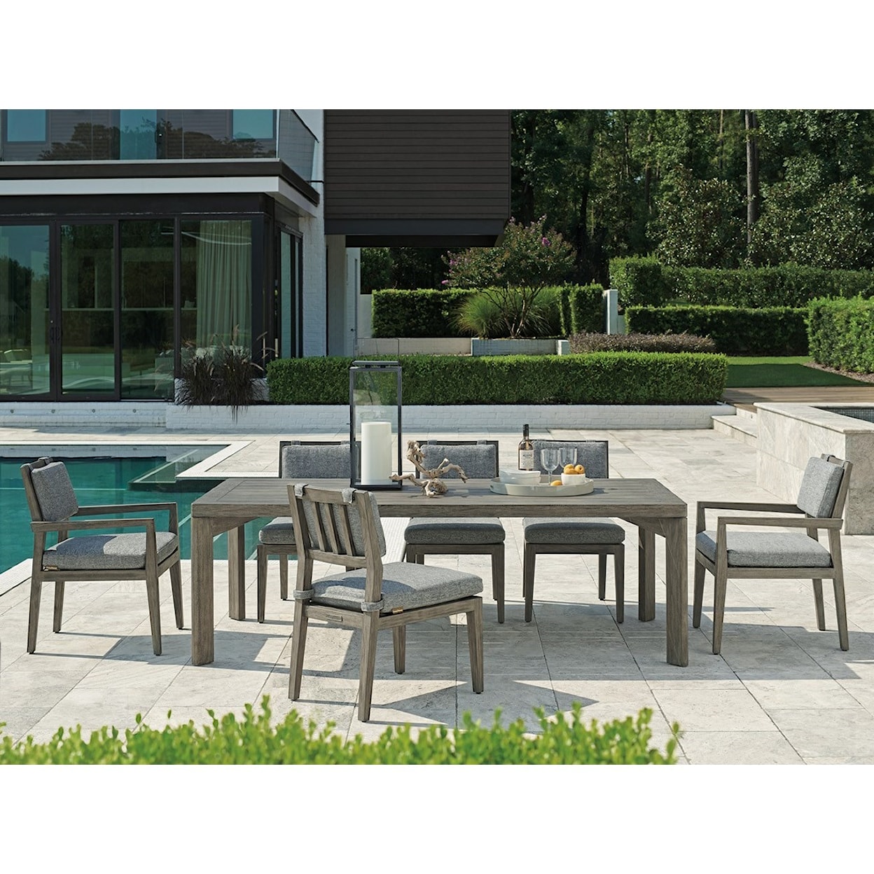 Tommy Bahama Outdoor Living La Jolla 7-Piece Outdoor Dining Set