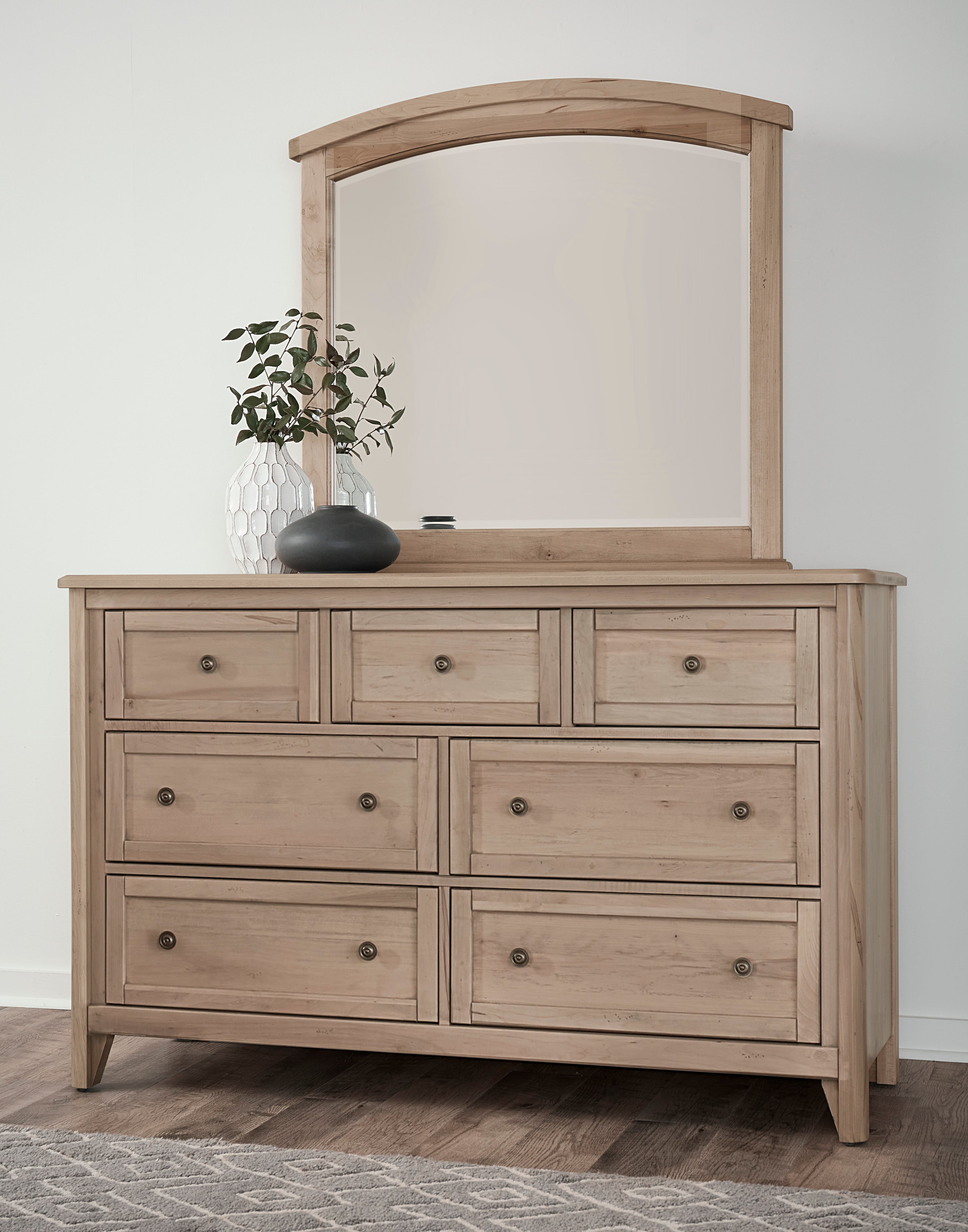 Vaughan Bassett Woodbridge 822-003x1+822-447x1 Transitional Dresser ...