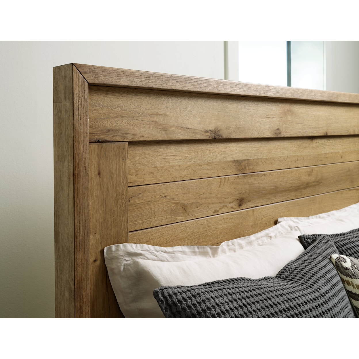 Ashley Furniture Signature Design Galliden King Panel Bed