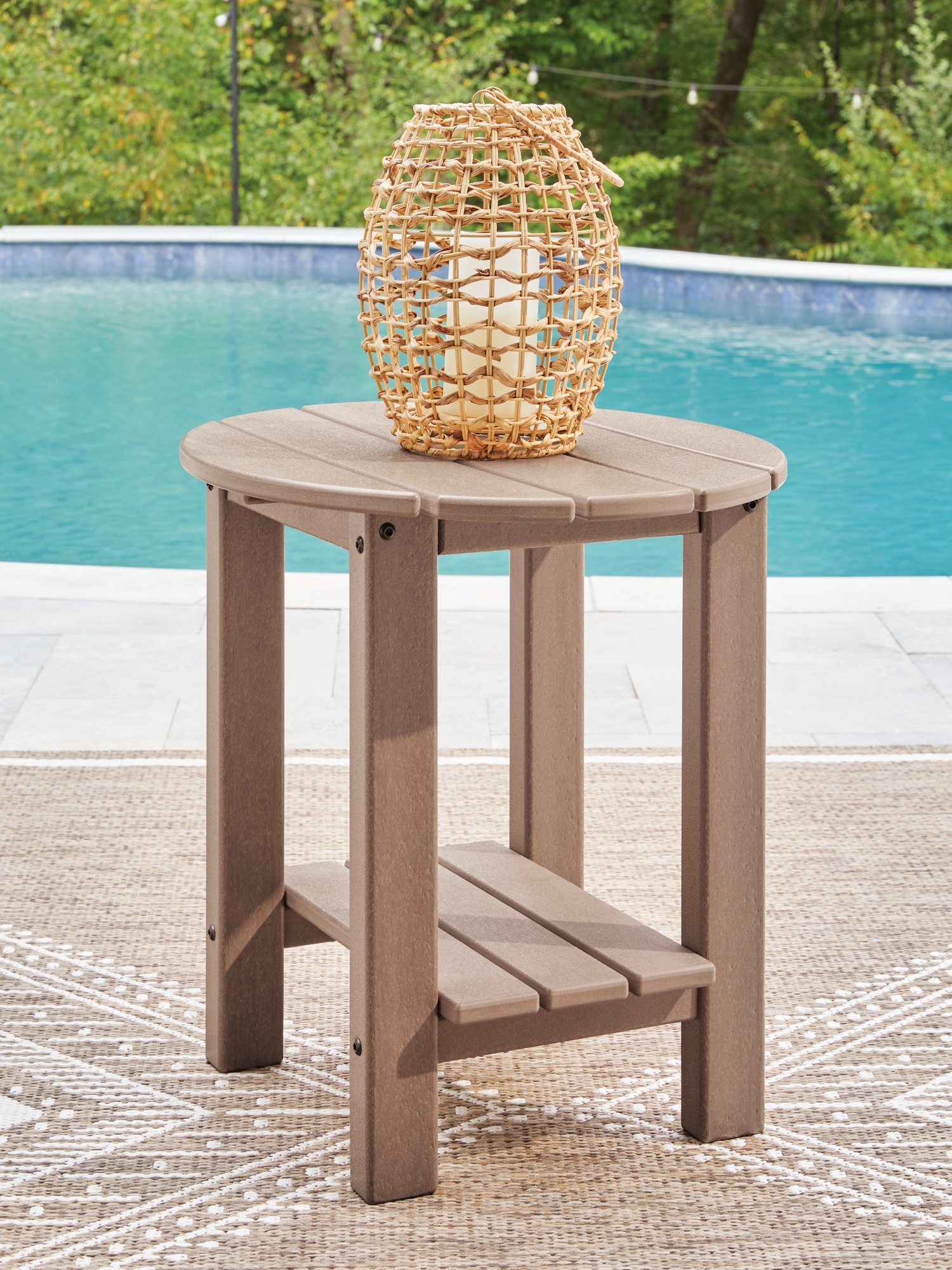 Signature Design by Ashley Grover Beach Oval End Table