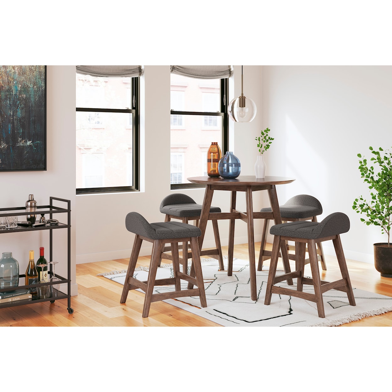 Signature Design by Ashley Lyncott 5-Piece Counter Height Dining Set