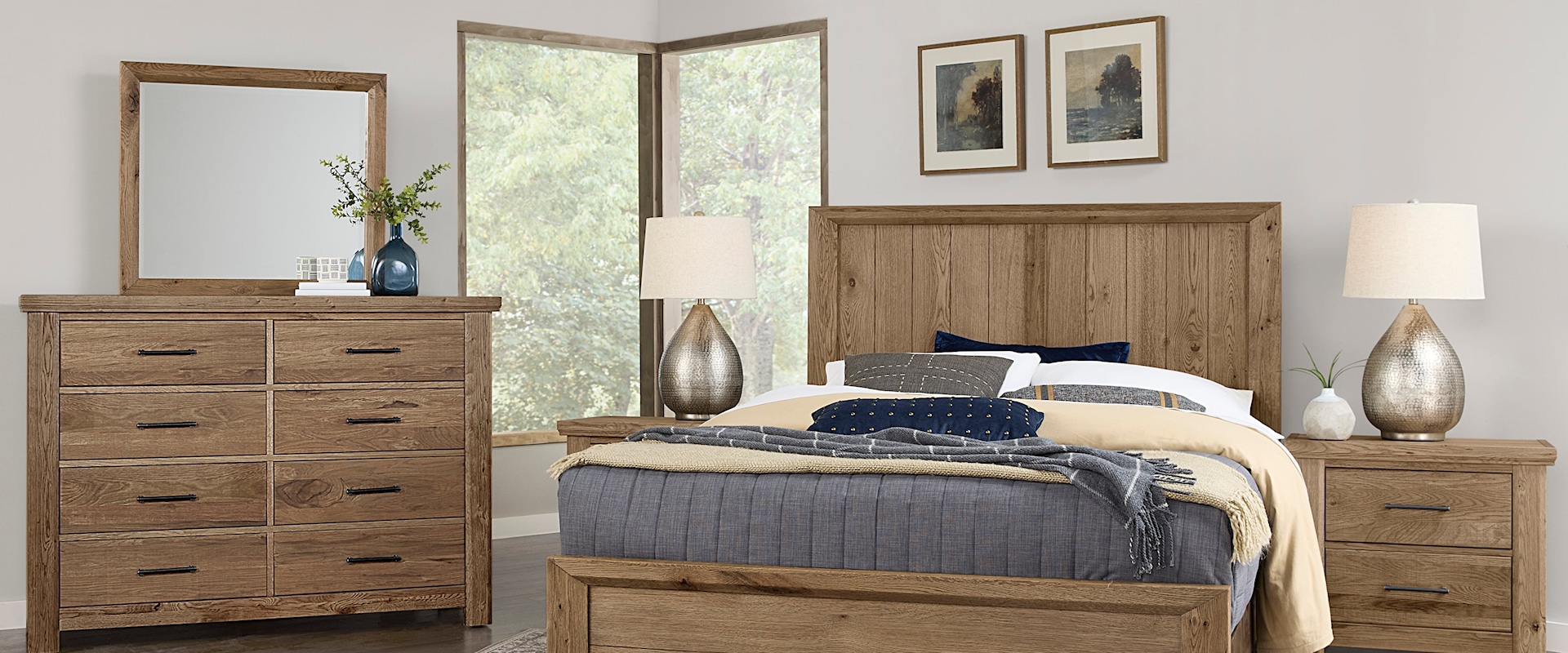 Transitional Rustic 5-Piece Queen Panel Bedroom Set