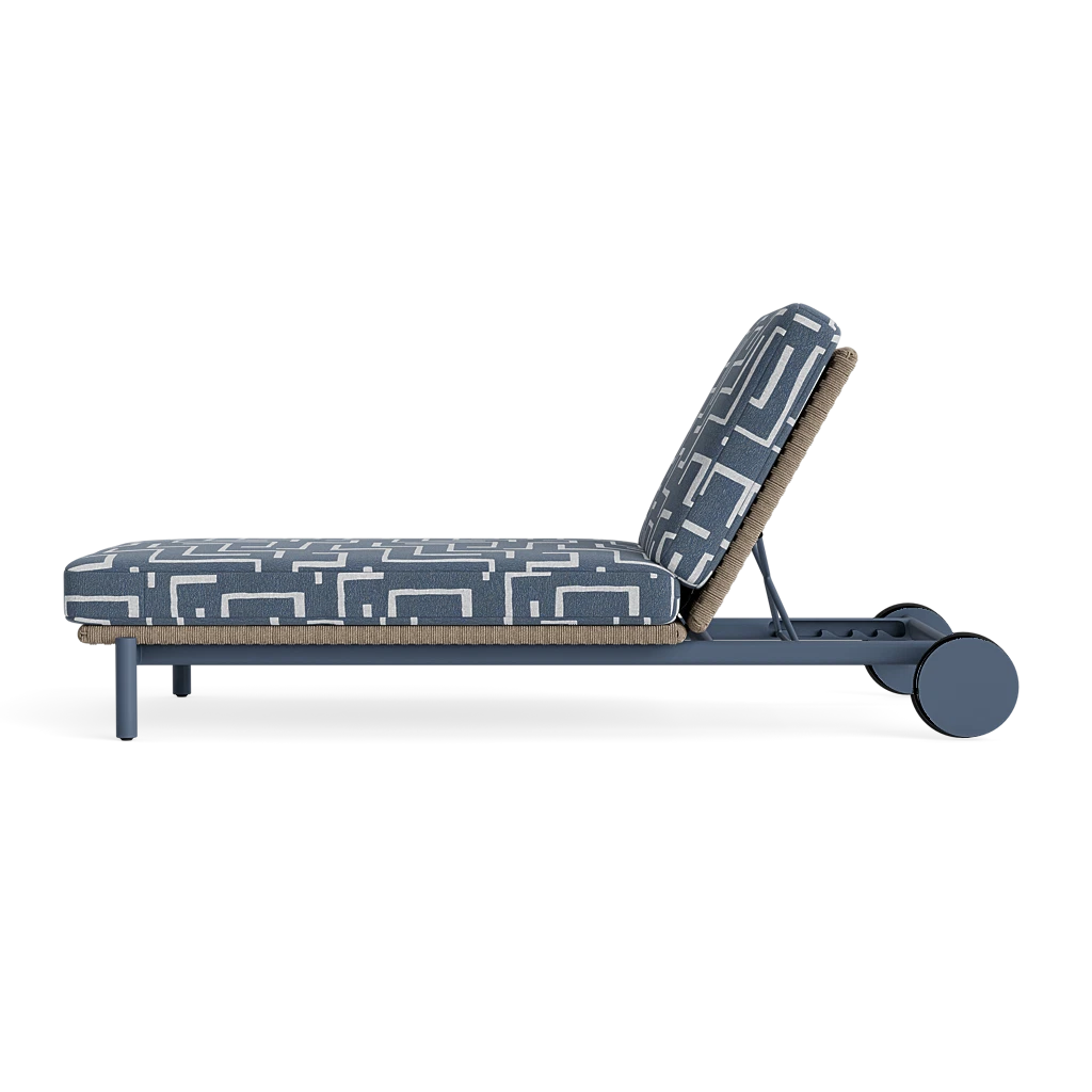 Modern Adj. Cushioned Woven Chaise w/Wheels