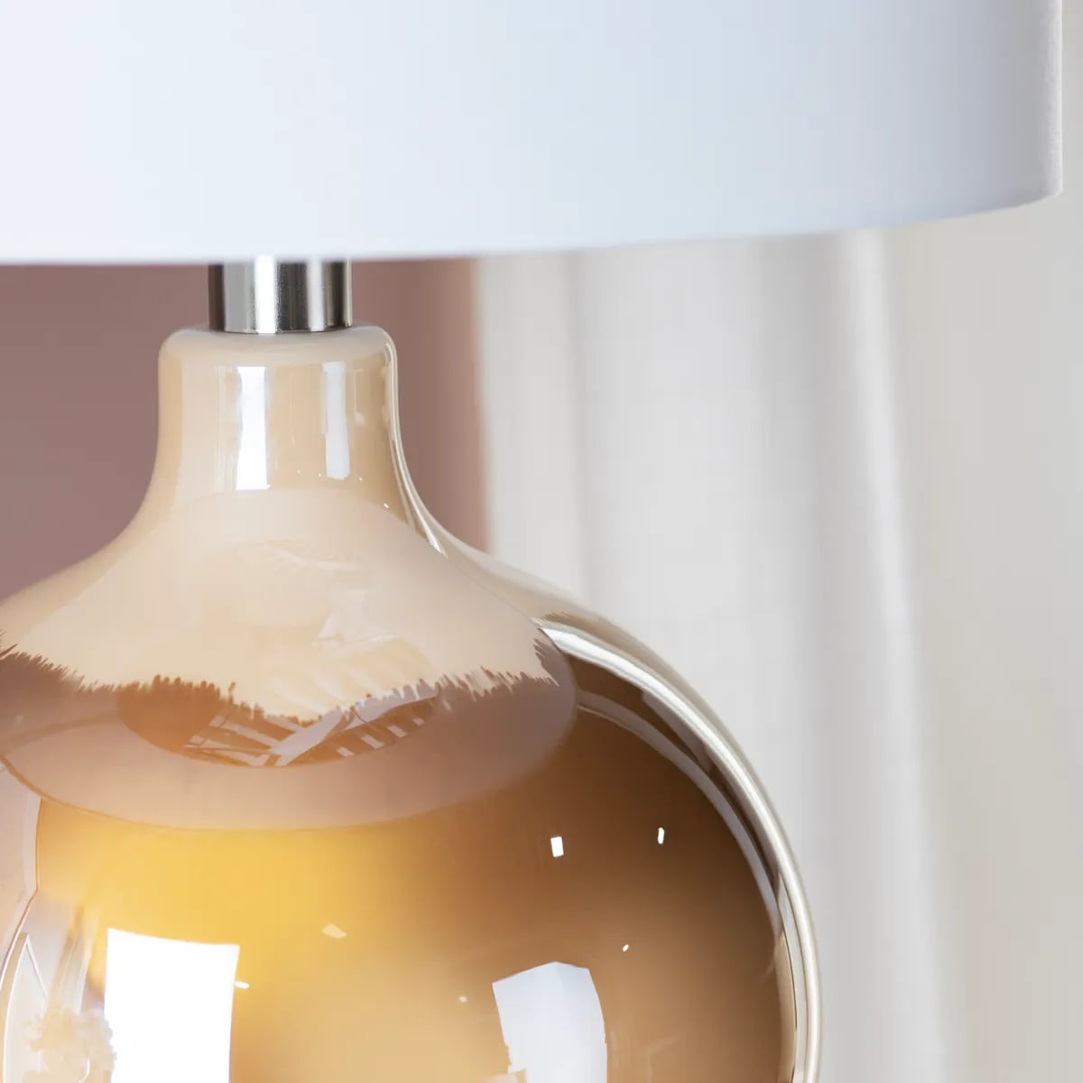 Dana Table Lamp