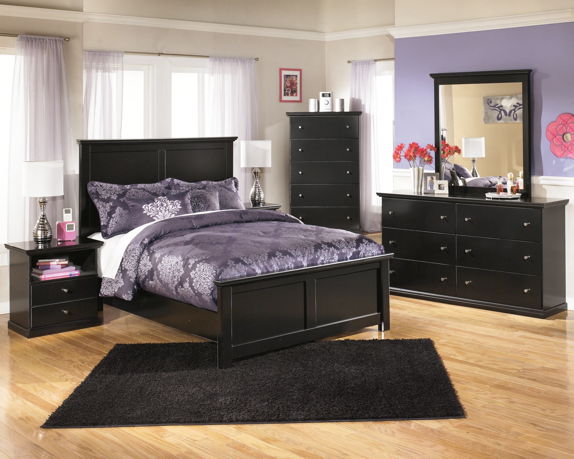 Signature Design by Ashley Maribel 6-Drawer Dresser
