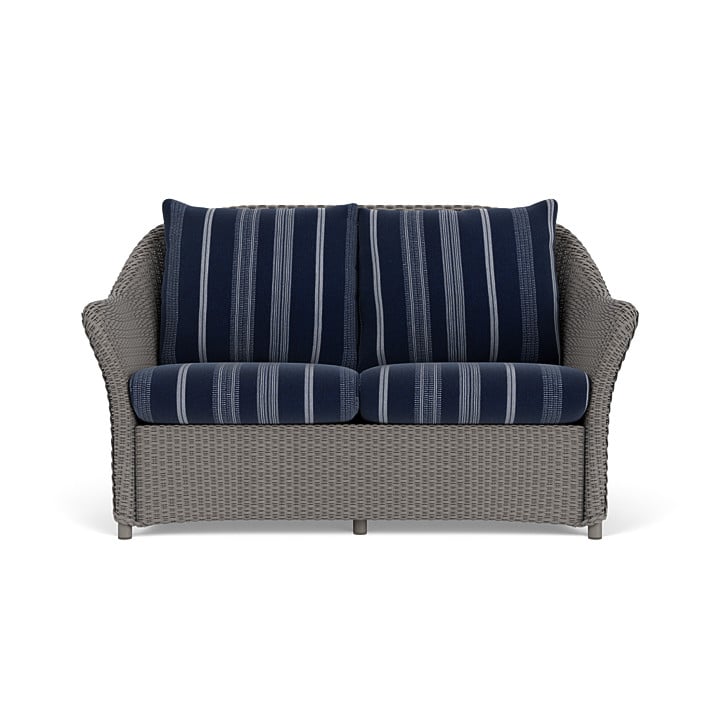 Lloyd Flanders Weekend Retreat Loveseat
