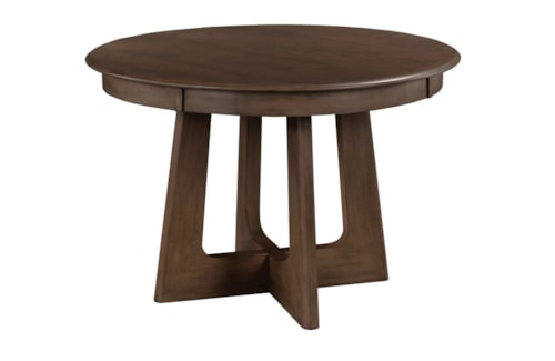 Traditional 44" Round Pedestal Table