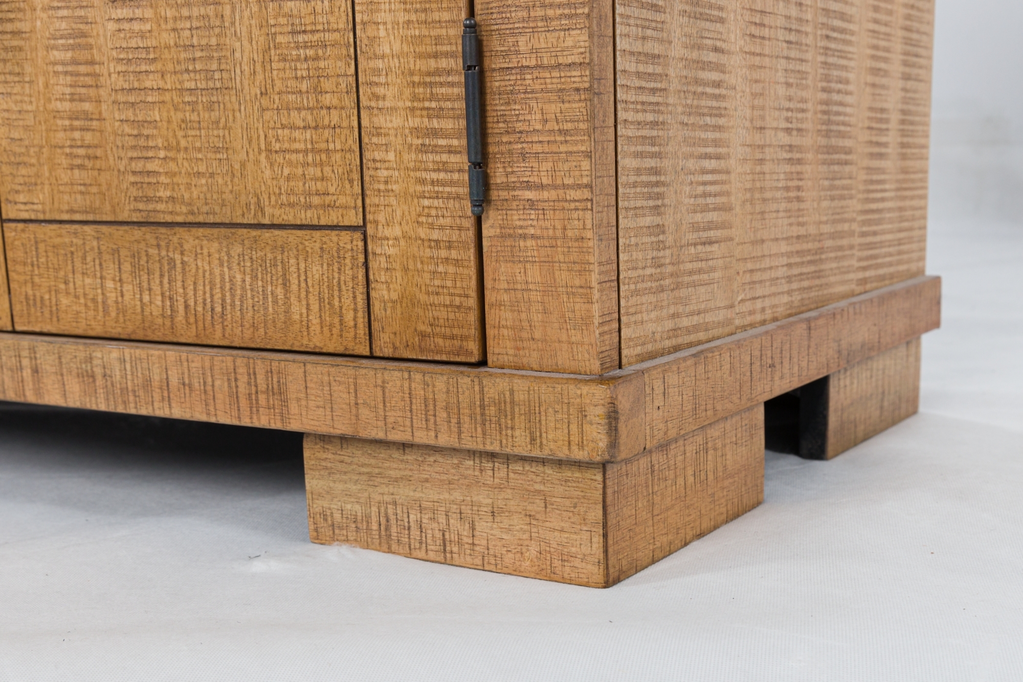 Signature Design by Ashley Havonplane Dining Room Server