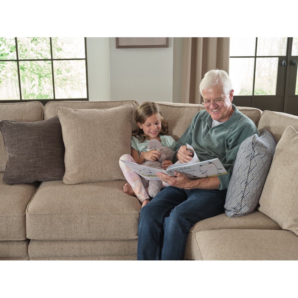 La-Z-Boy Collins Sectional Sofa with Storage Chaise