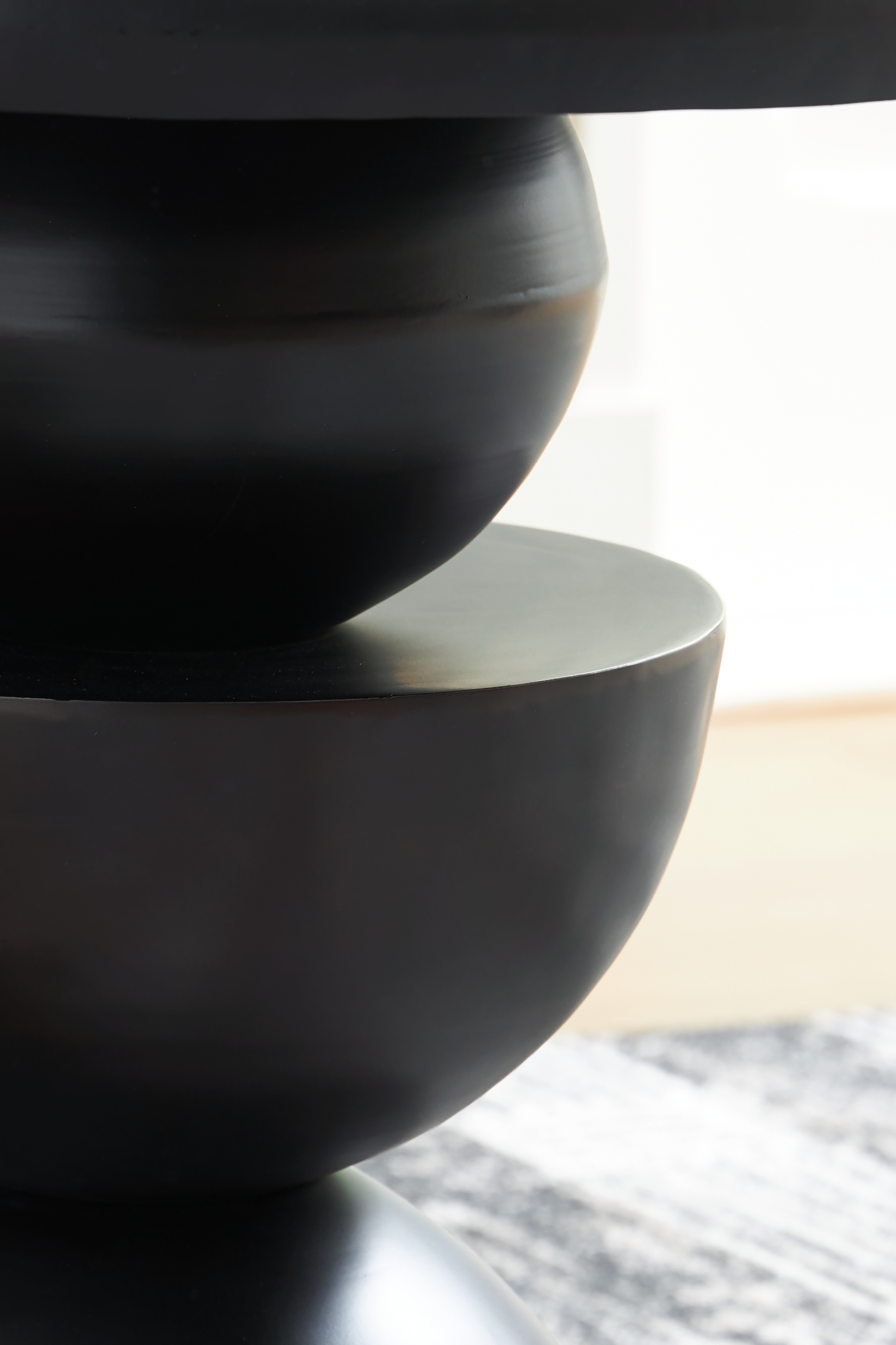 Signature Design by Ashley Kurtson Accent Table