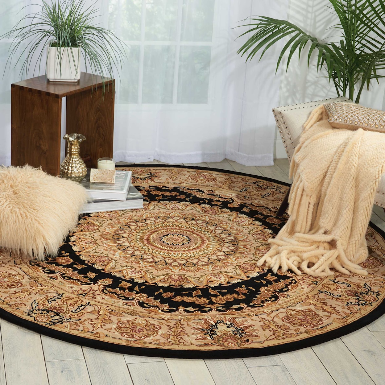 Nourison Nourison 2000 4' Round  Rug