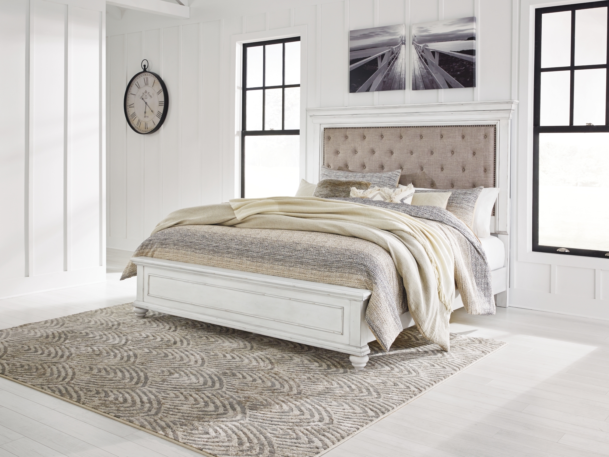 Ashley Kanwyn Queen Panel Bed