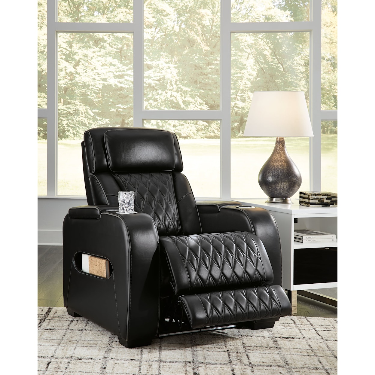 Benchcraft Boyington Power Recliner with Adj Headrest