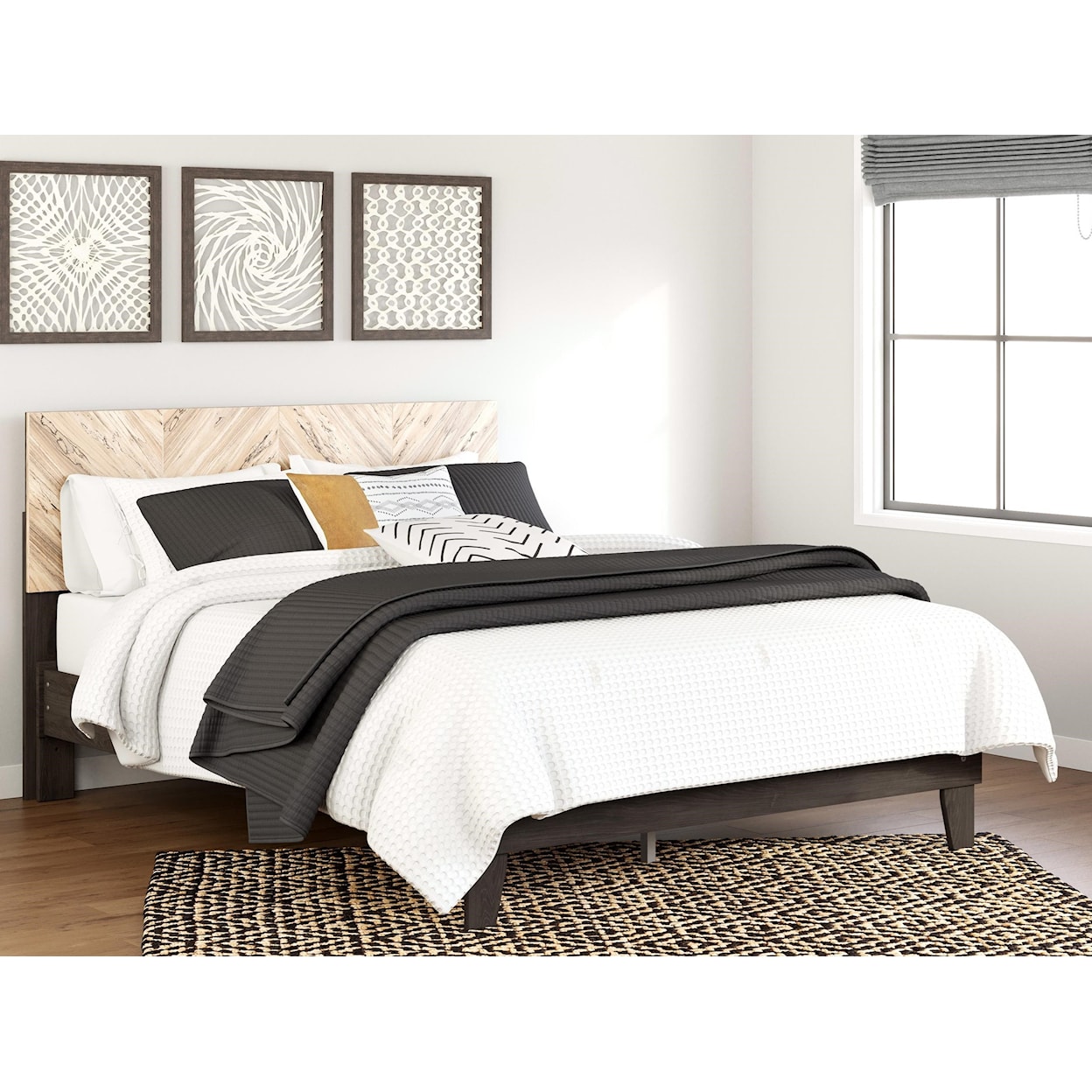 Michael Alan Select Piperton Queen Panel Platform Bed