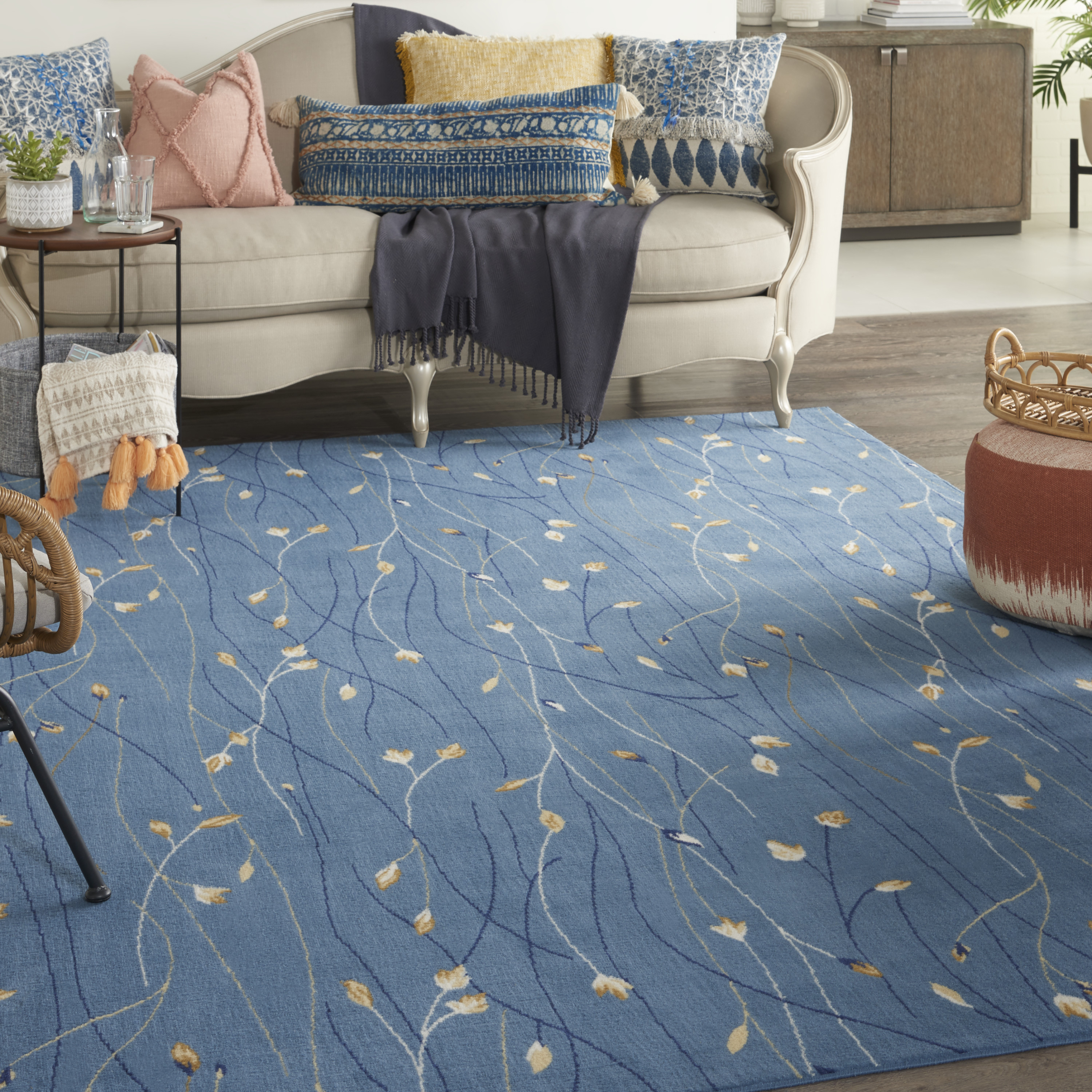 Nourison Grafix 7' x 10'  Rug