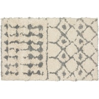 1'8" x 2'6" Ivory/Metal Rectangle Rug