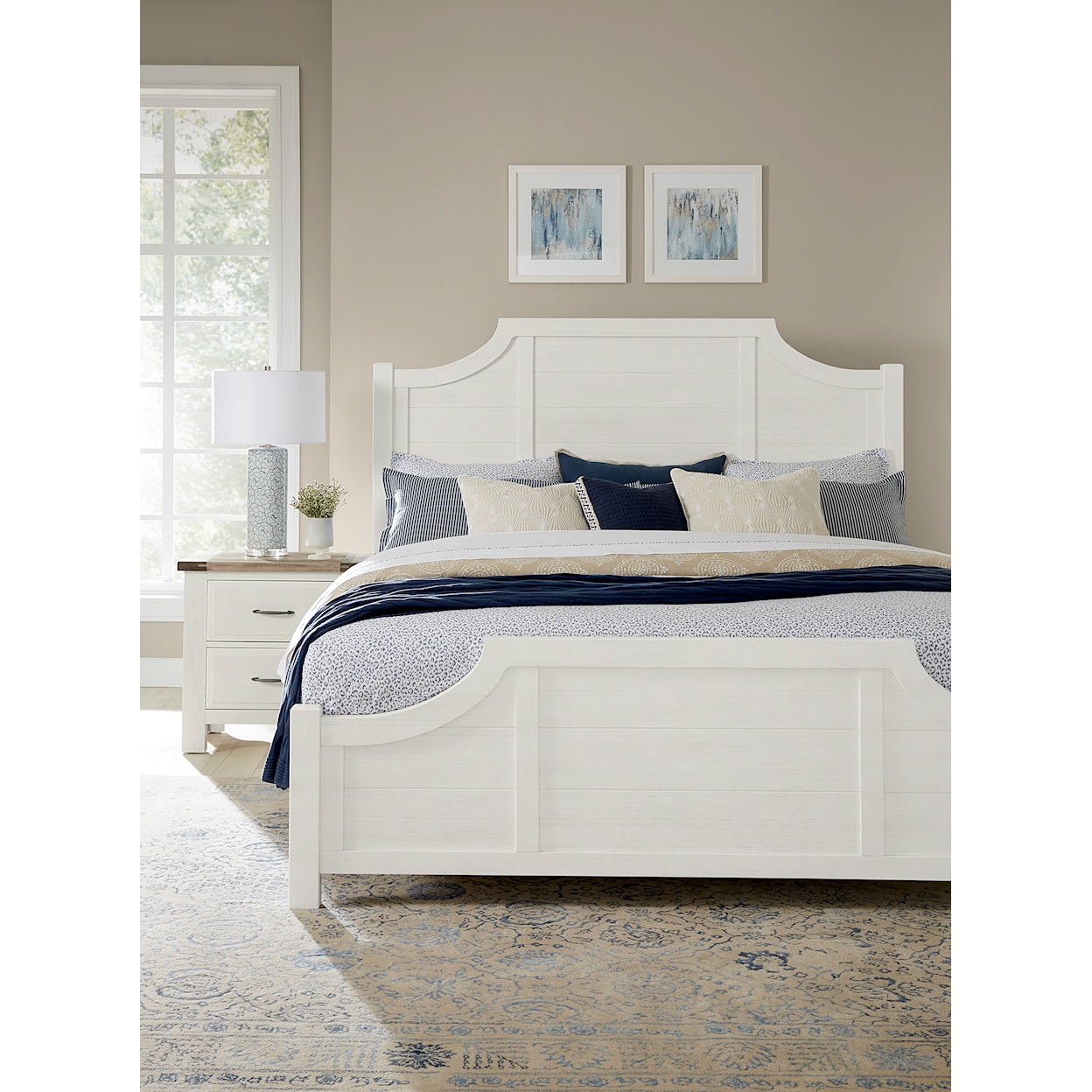 Artisan & Post Maple Road Scalloped King Bed