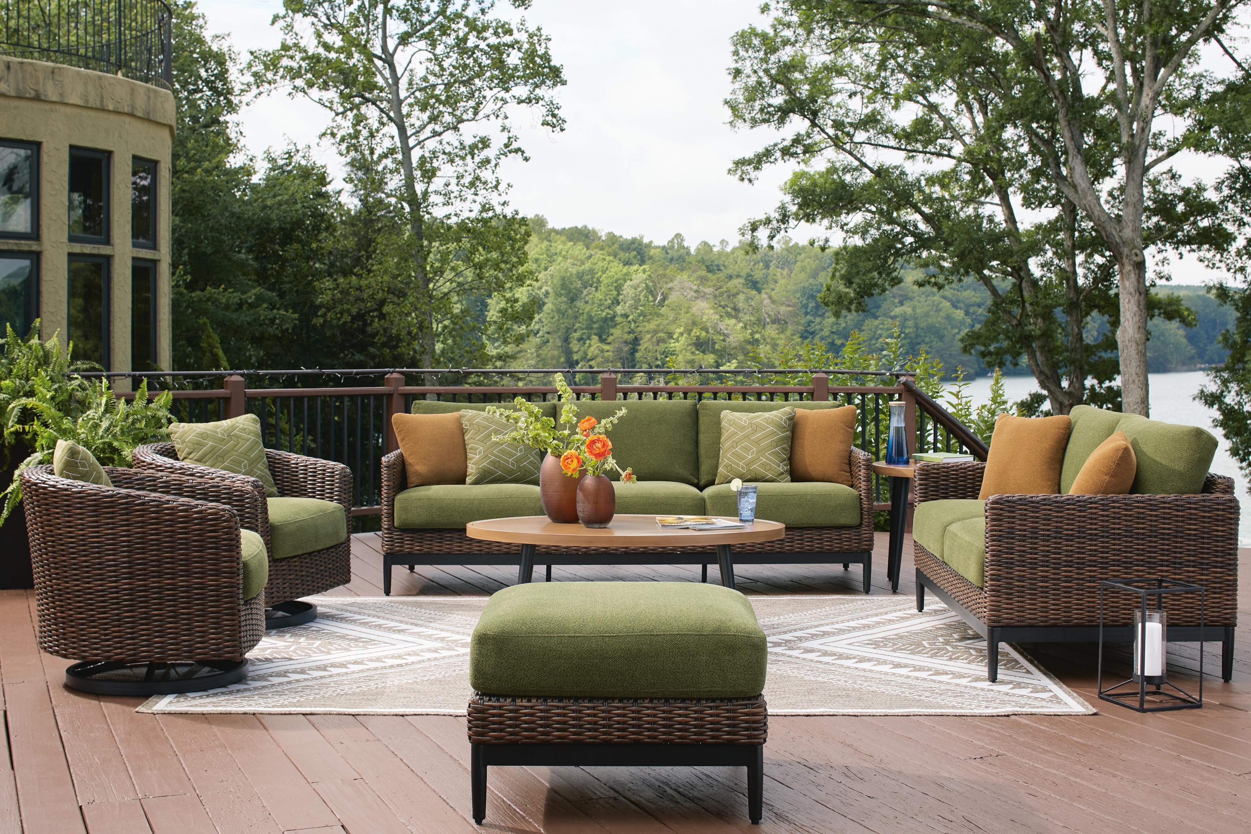 Outdoor Ottoman With Cushion