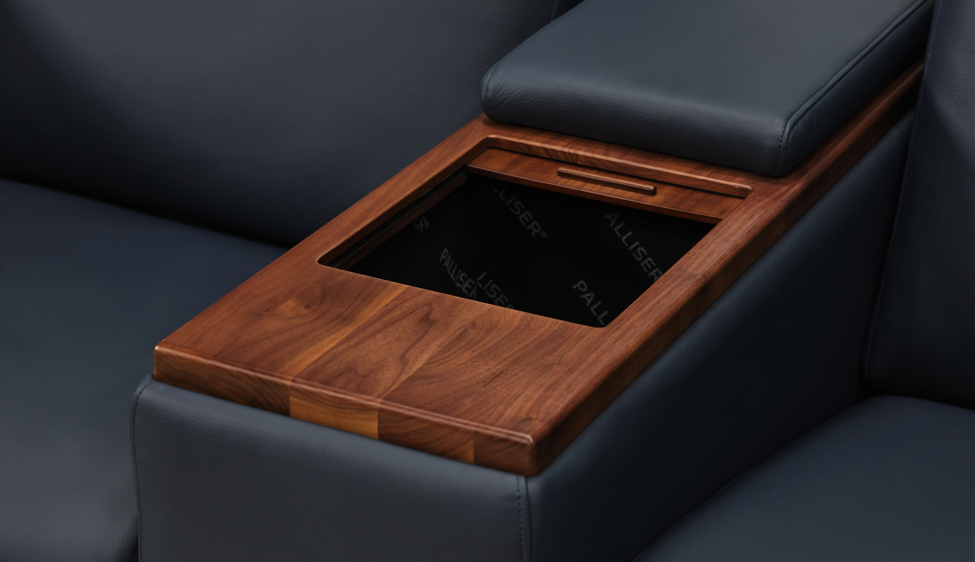 Palliser Sanibel 5-Seat Corner Curve Sectional