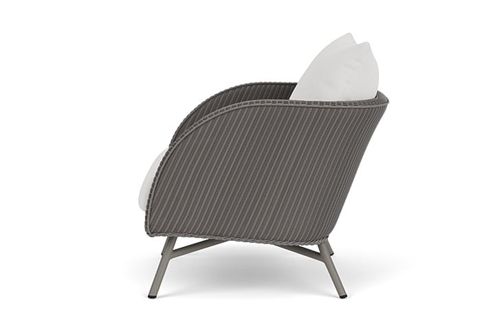Lloyd Flanders Essence Lounge Chair