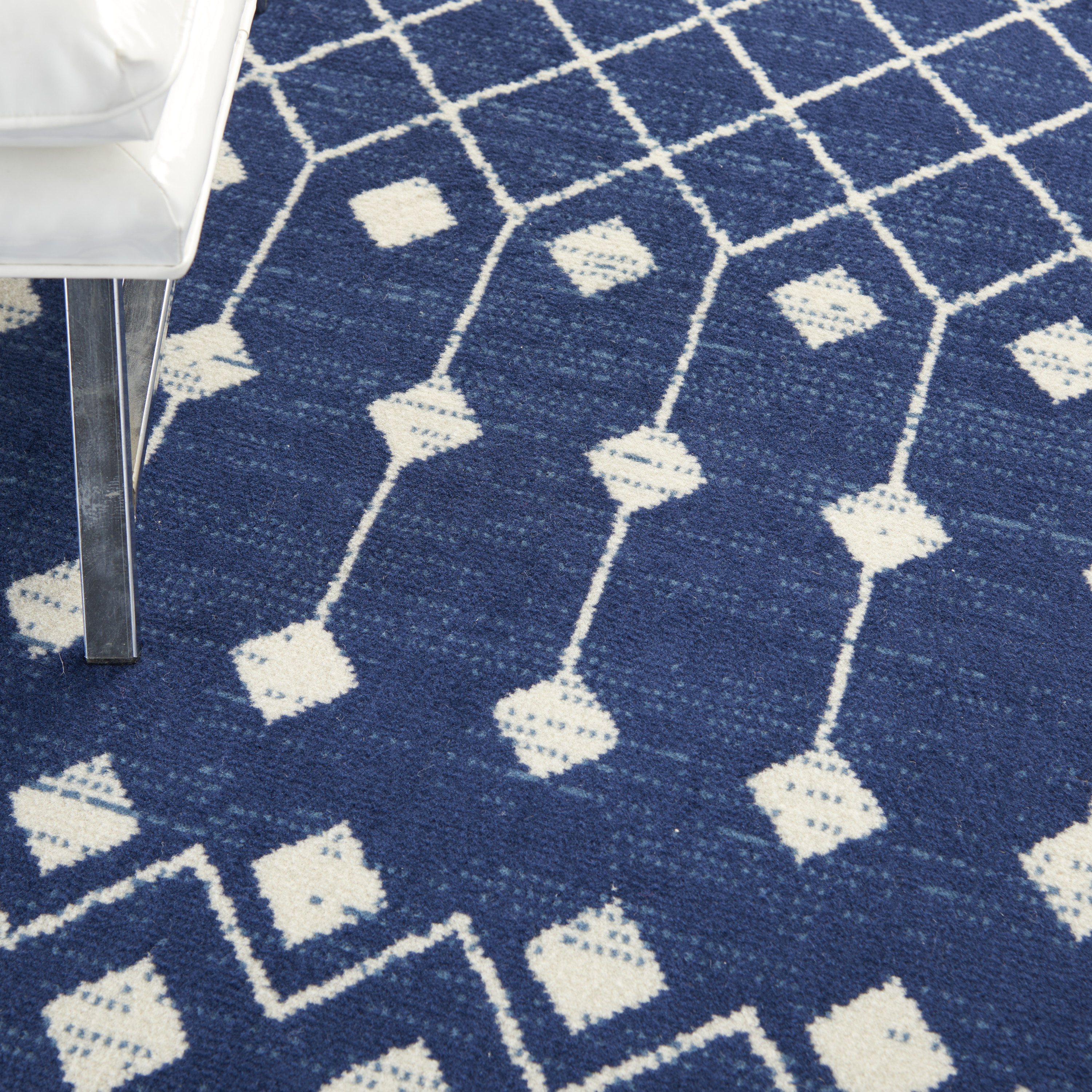 Nourison Grafix 5'3" x 7'3"  Rug