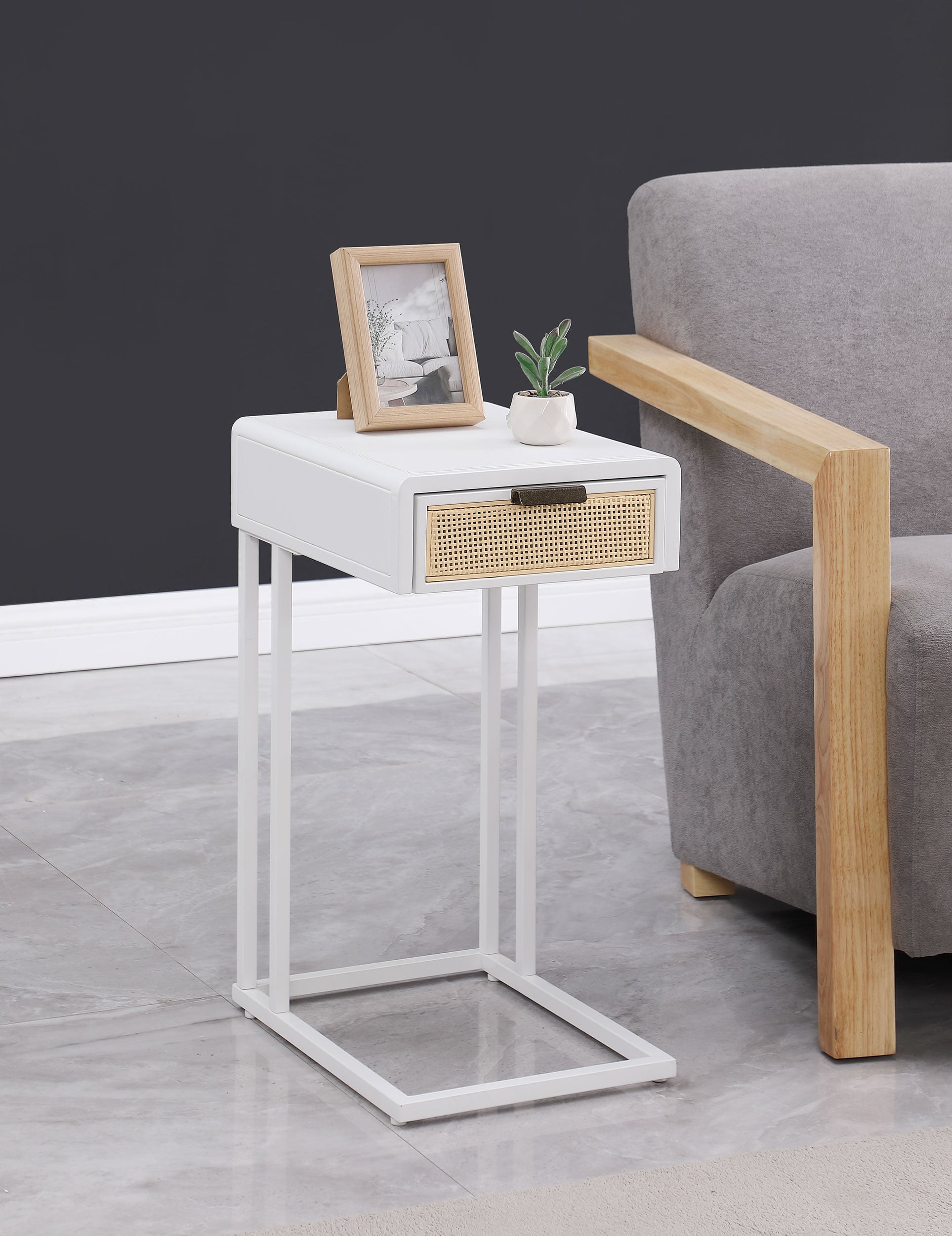 Coffee Tables &amp; End Tables