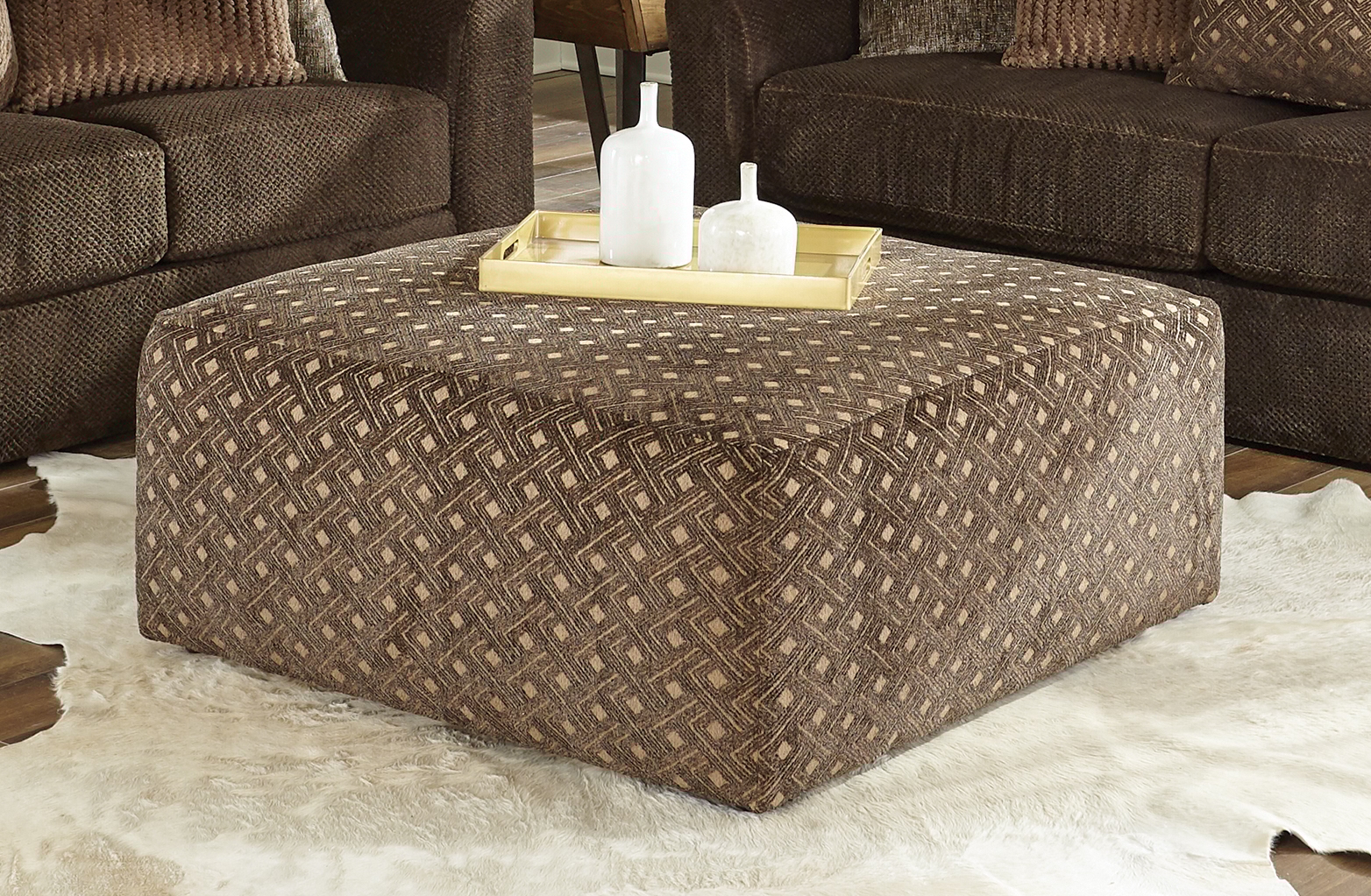 Jackson Furniture Midwood Cocktail Ottoman