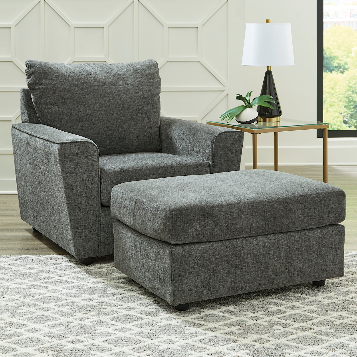 Signature Sarah Chair & Ottoman