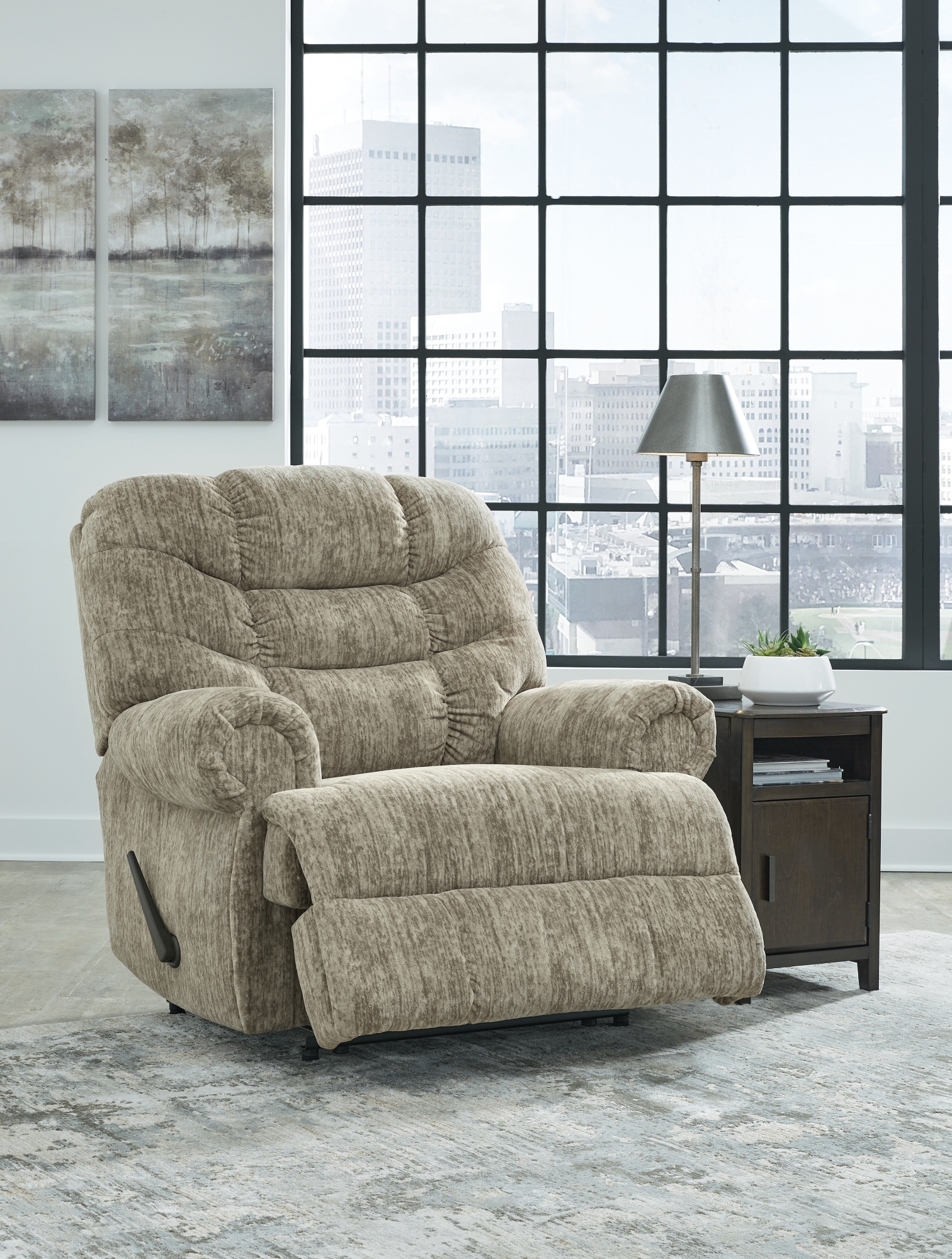 Signature Design by Ashley Movie Man Zero Wall Recliner